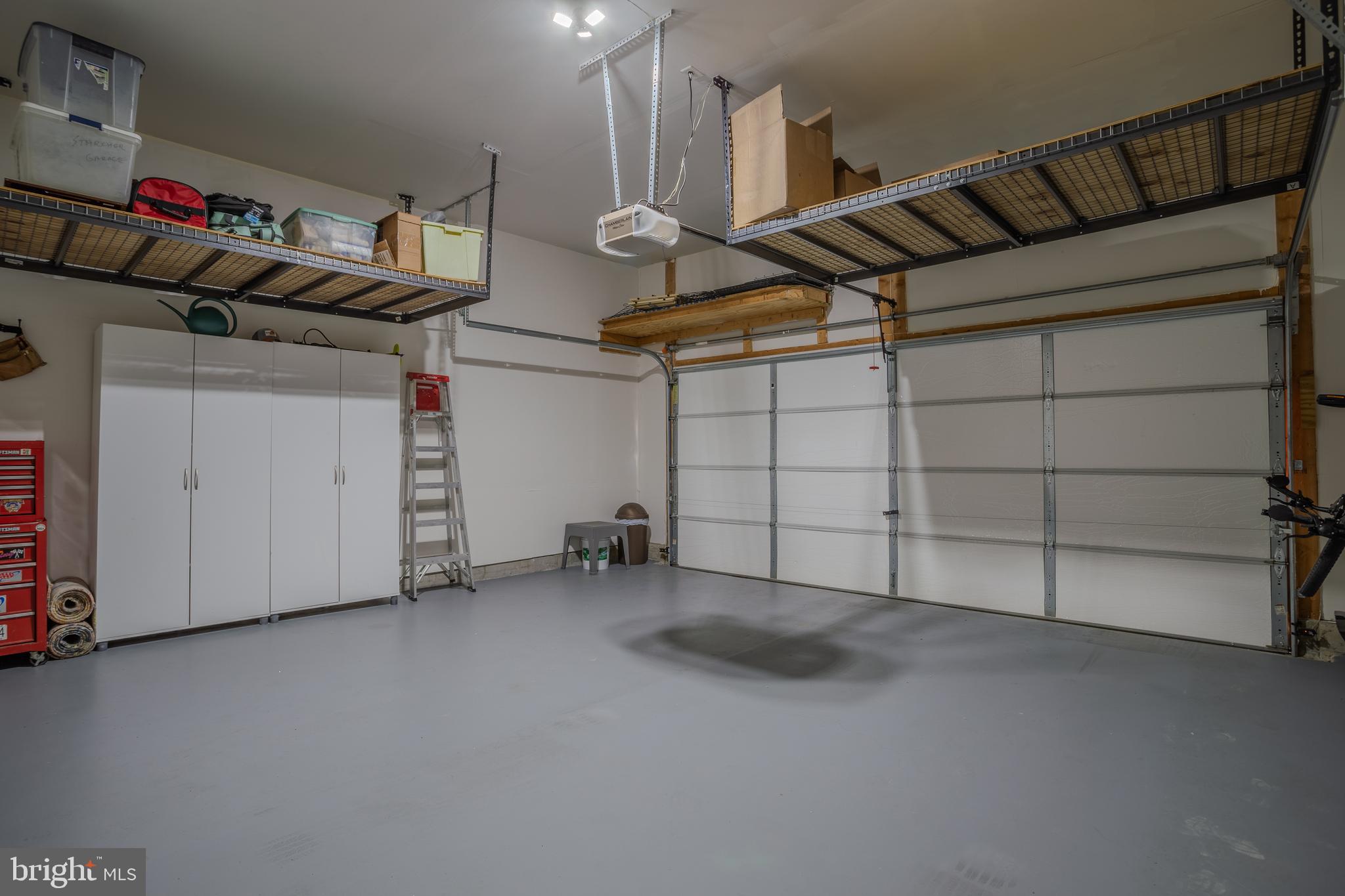 BROOKFIELD ON THE POTOMAC - Residential