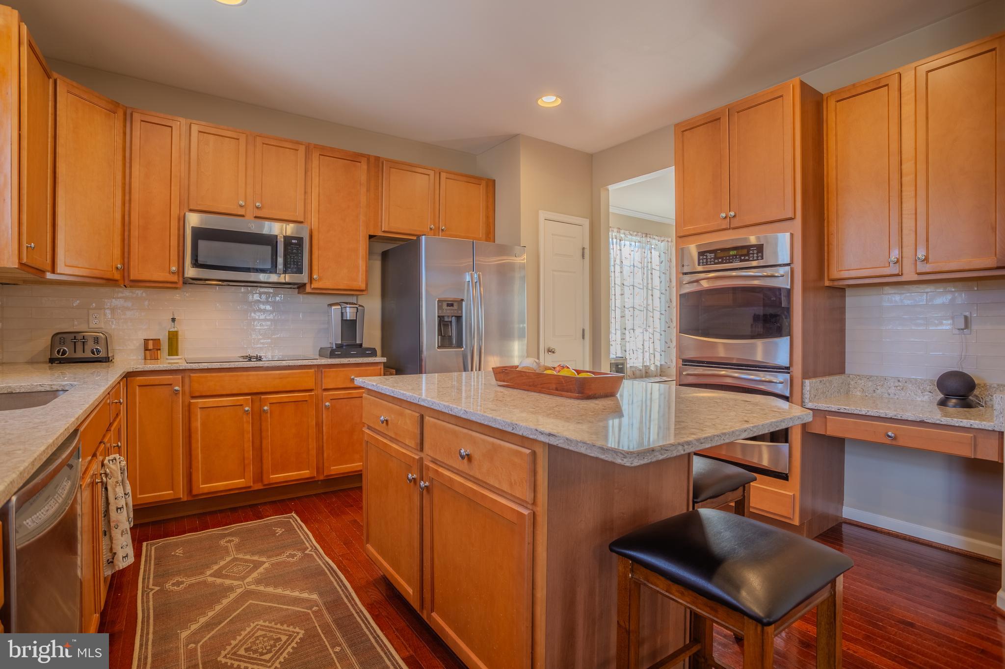 BROOKFIELD ON THE POTOMAC - Residential