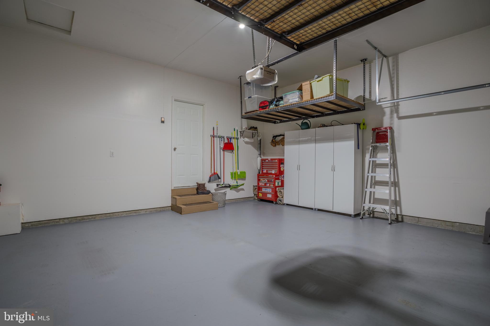 BROOKFIELD ON THE POTOMAC - Residential