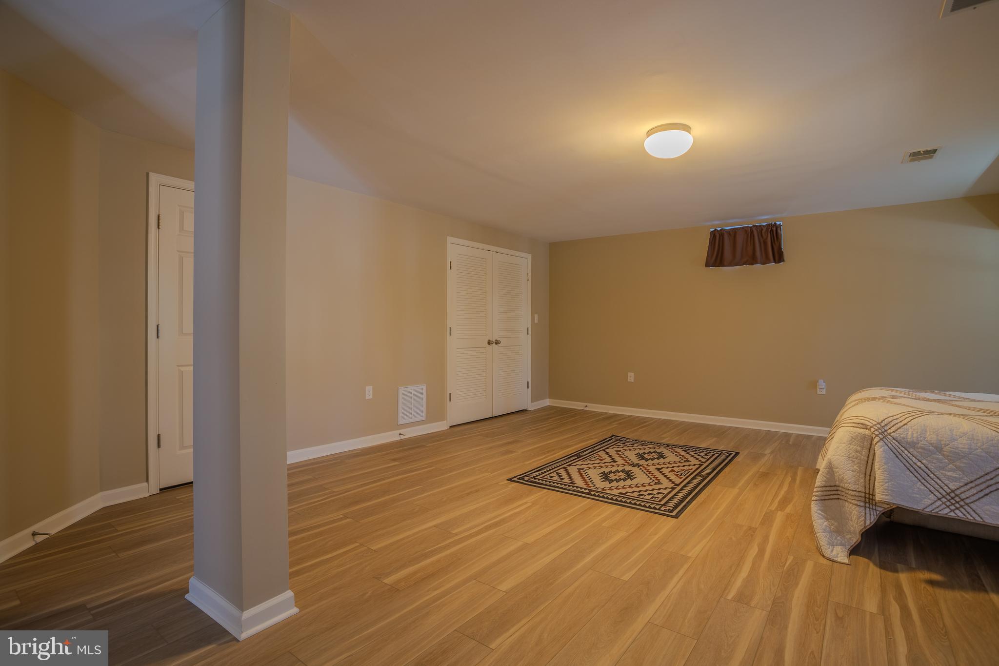 BROOKFIELD ON THE POTOMAC - Residential