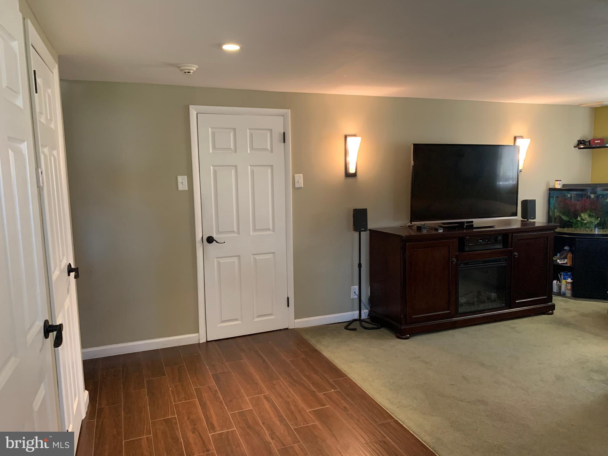 CHURCHVILLE MANOR - Residential