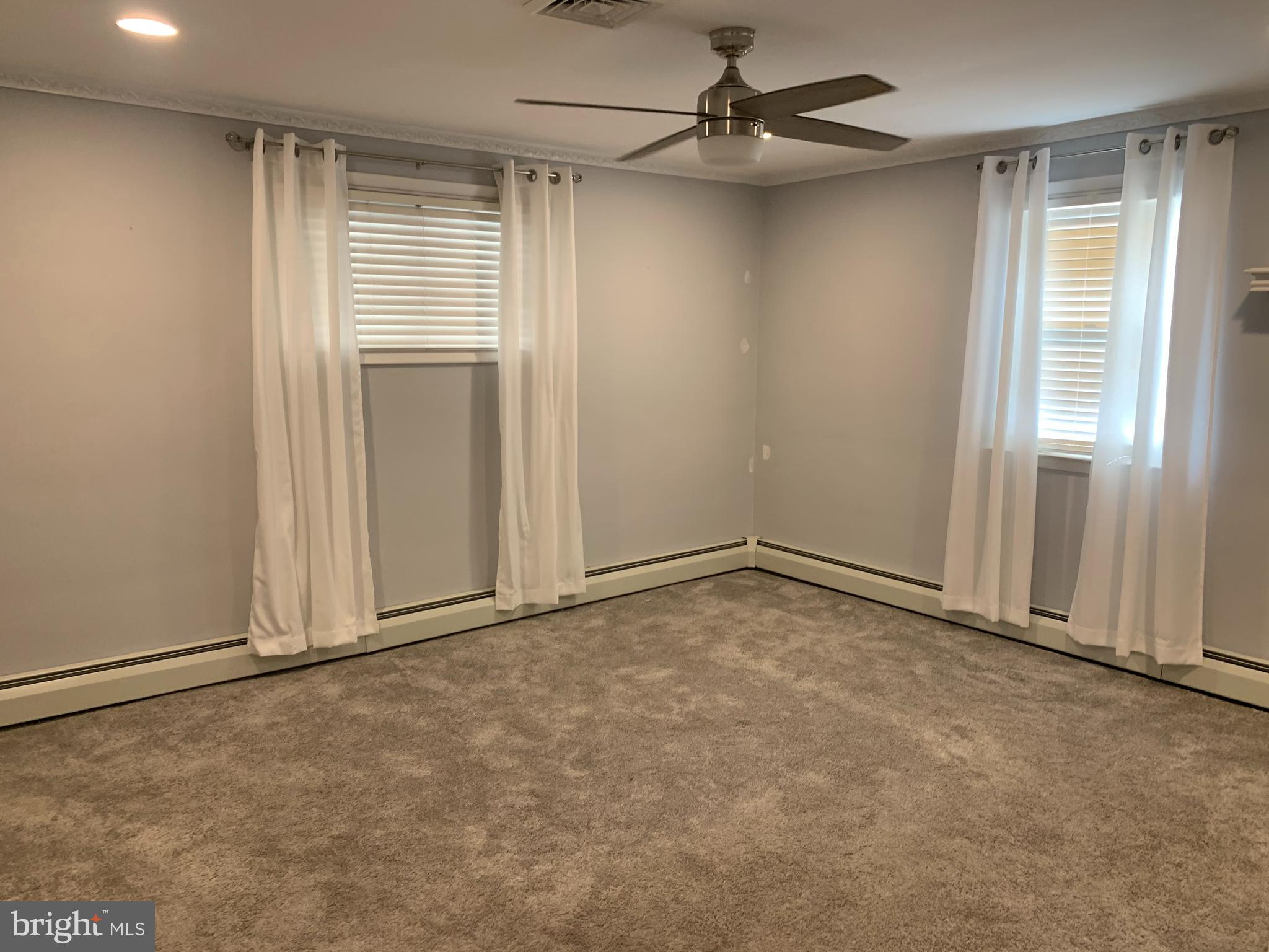 CHURCHVILLE MANOR - Residential