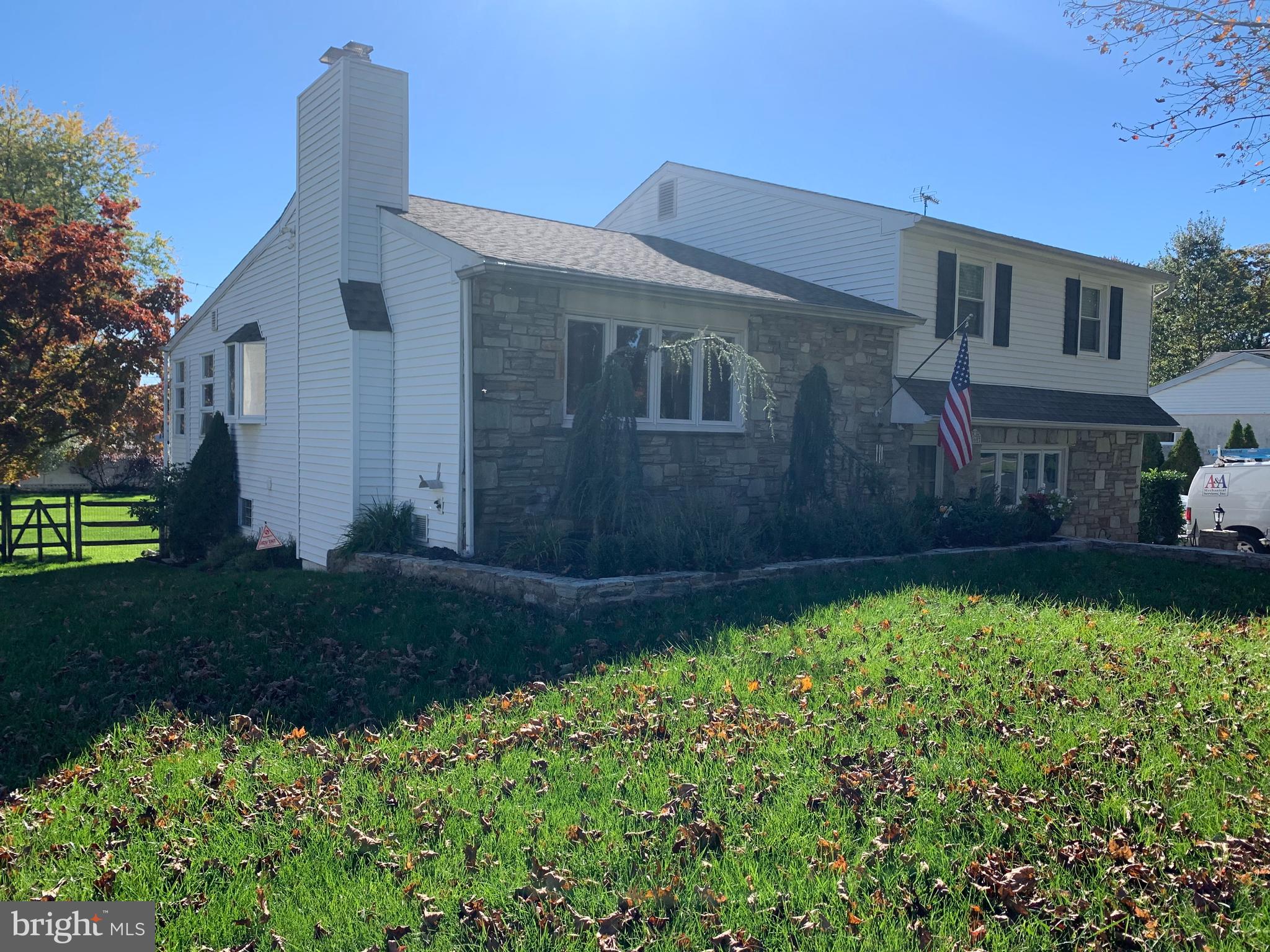 CHURCHVILLE MANOR - Residential