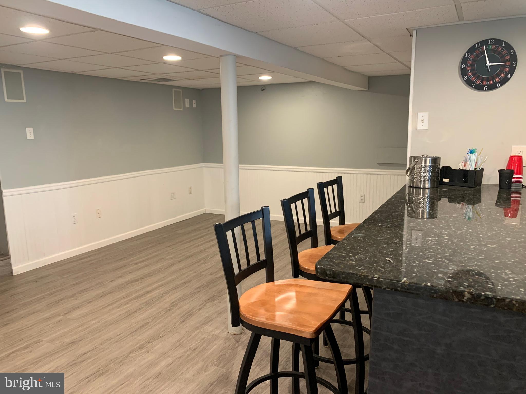 CHURCHVILLE MANOR - Residential