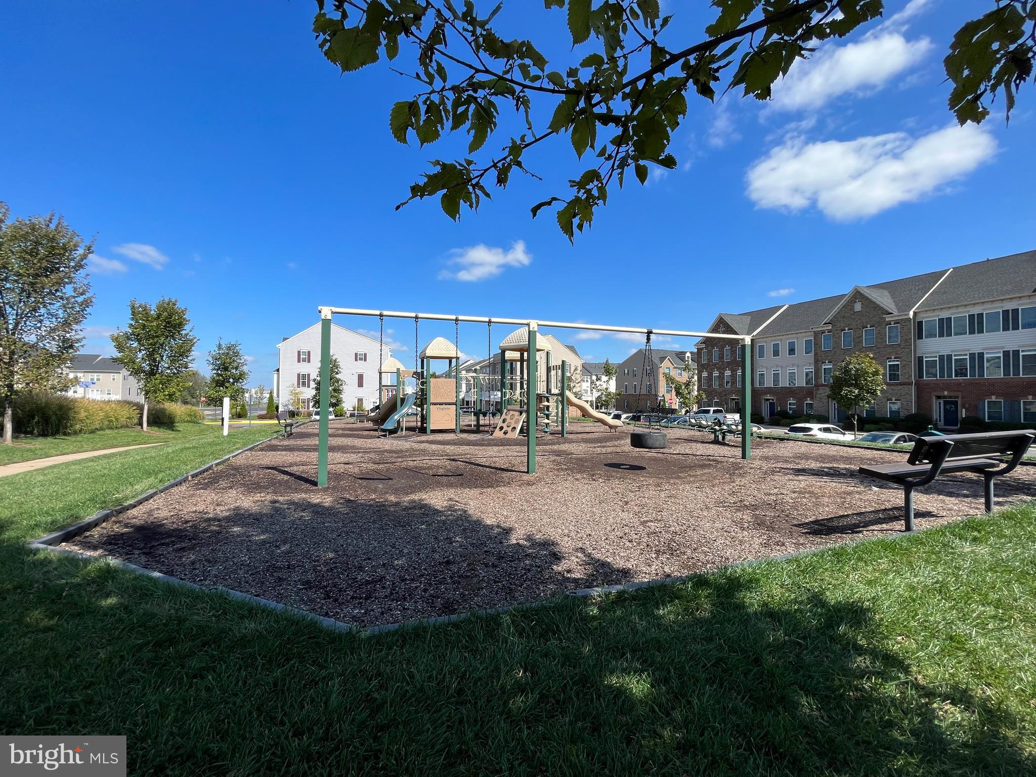 ARCOLA TOWN CENTER CONDO - Residential