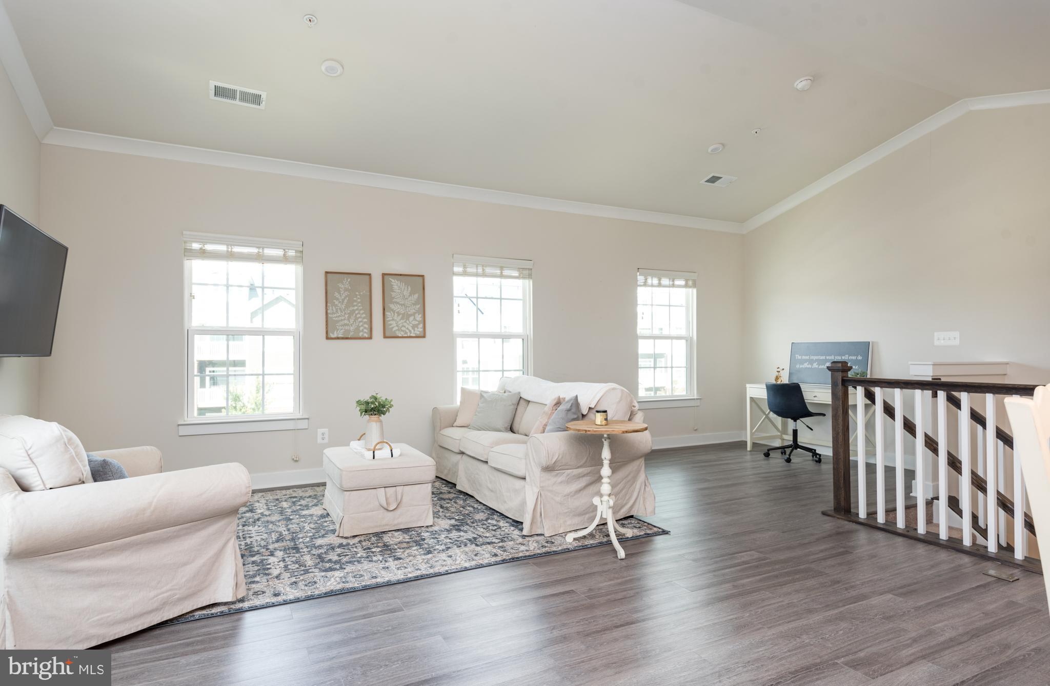 ARCOLA TOWN CENTER CONDO - Residential