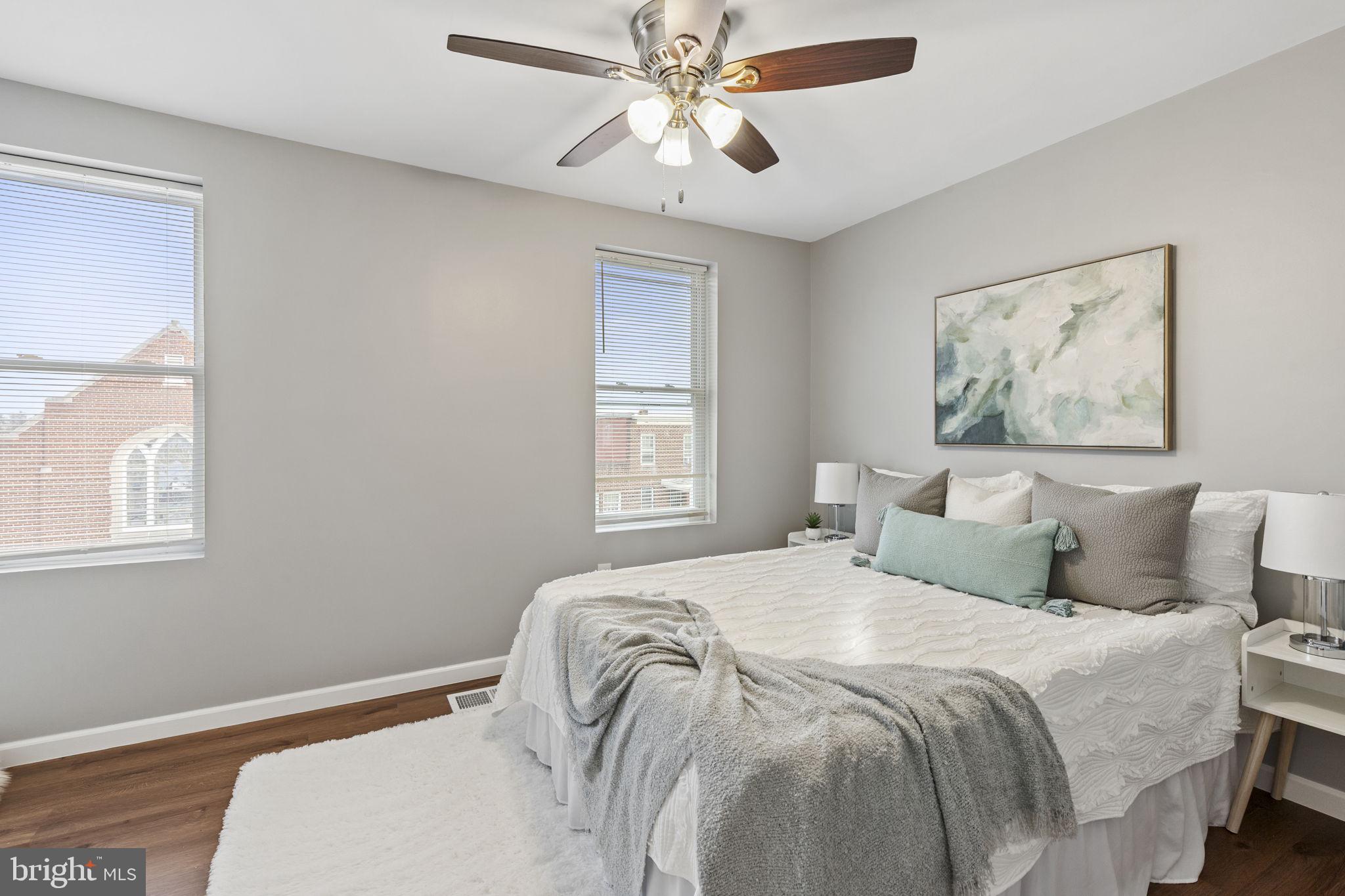 ALBEMARLE SQUARE - Residential