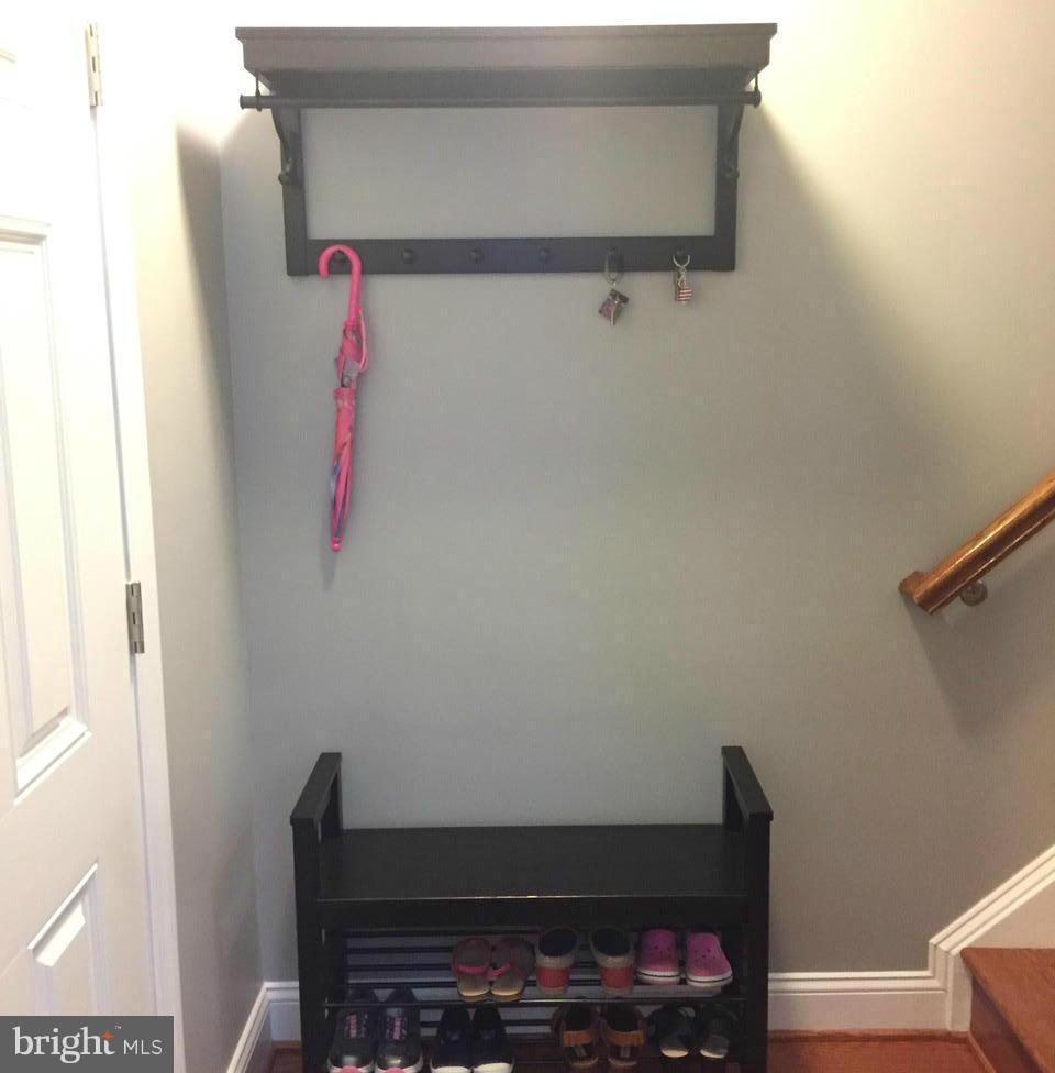 TRIANGLE HIGHLANDS CONDO - Residential