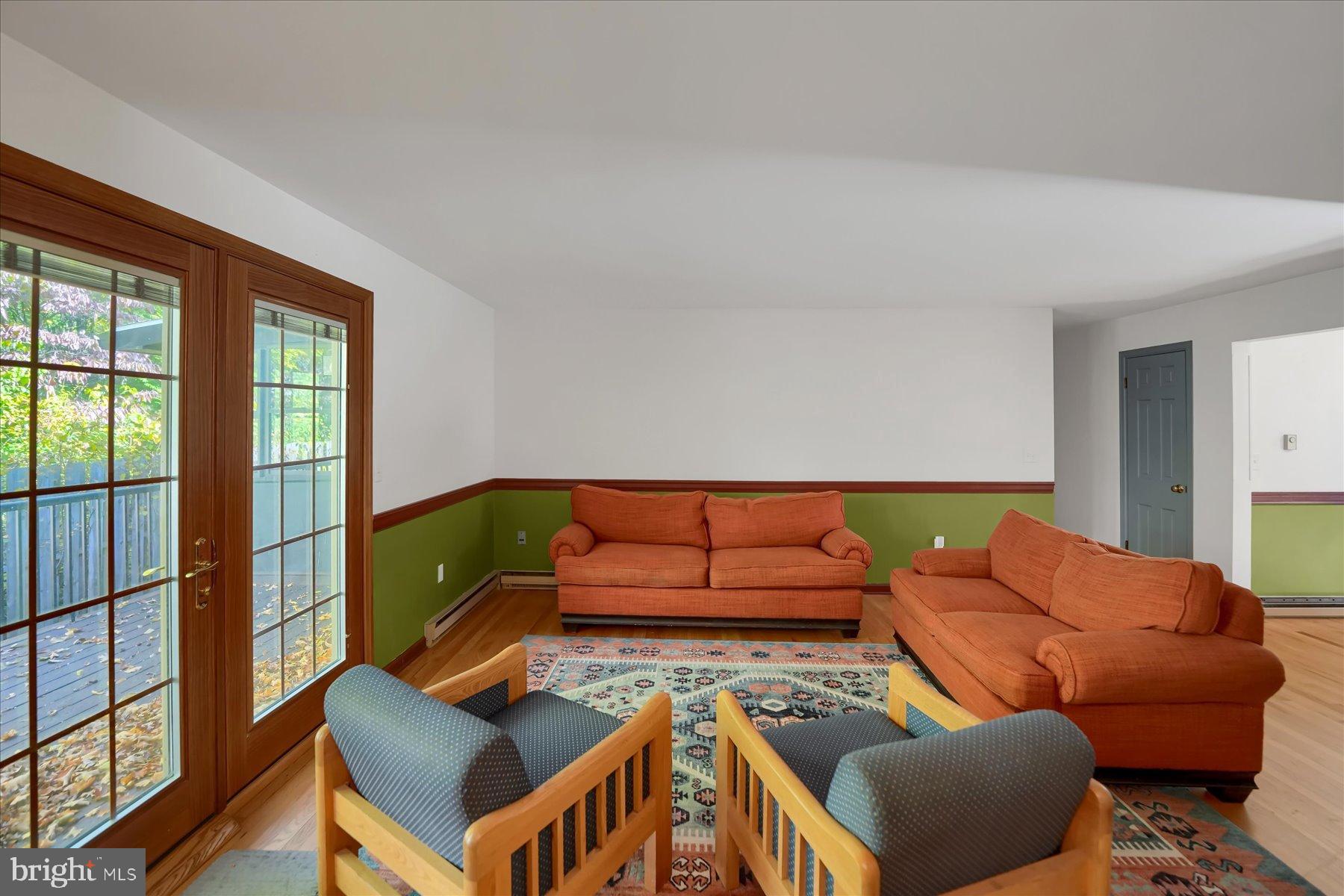 HOLMES-FOSTER - Residential