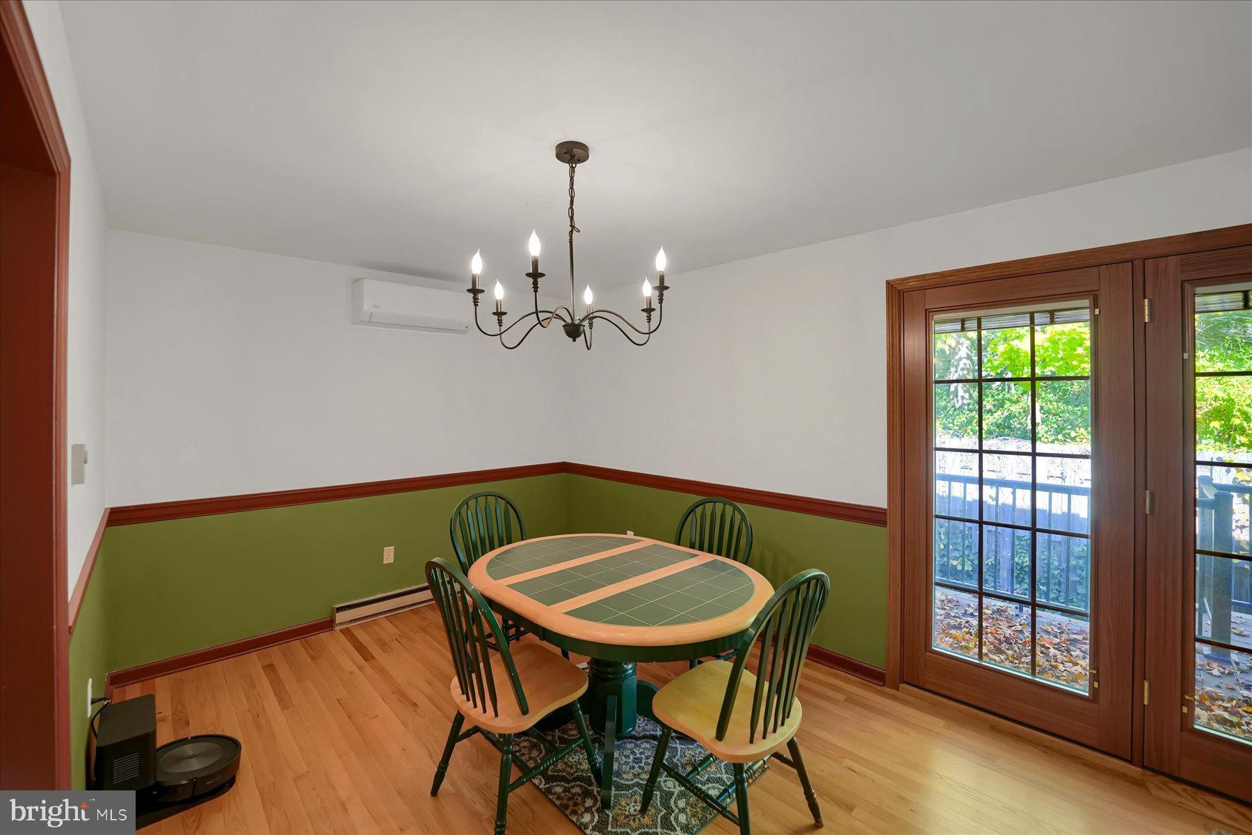 HOLMES-FOSTER - Residential