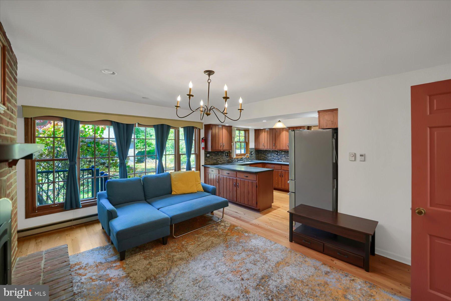 HOLMES-FOSTER - Residential