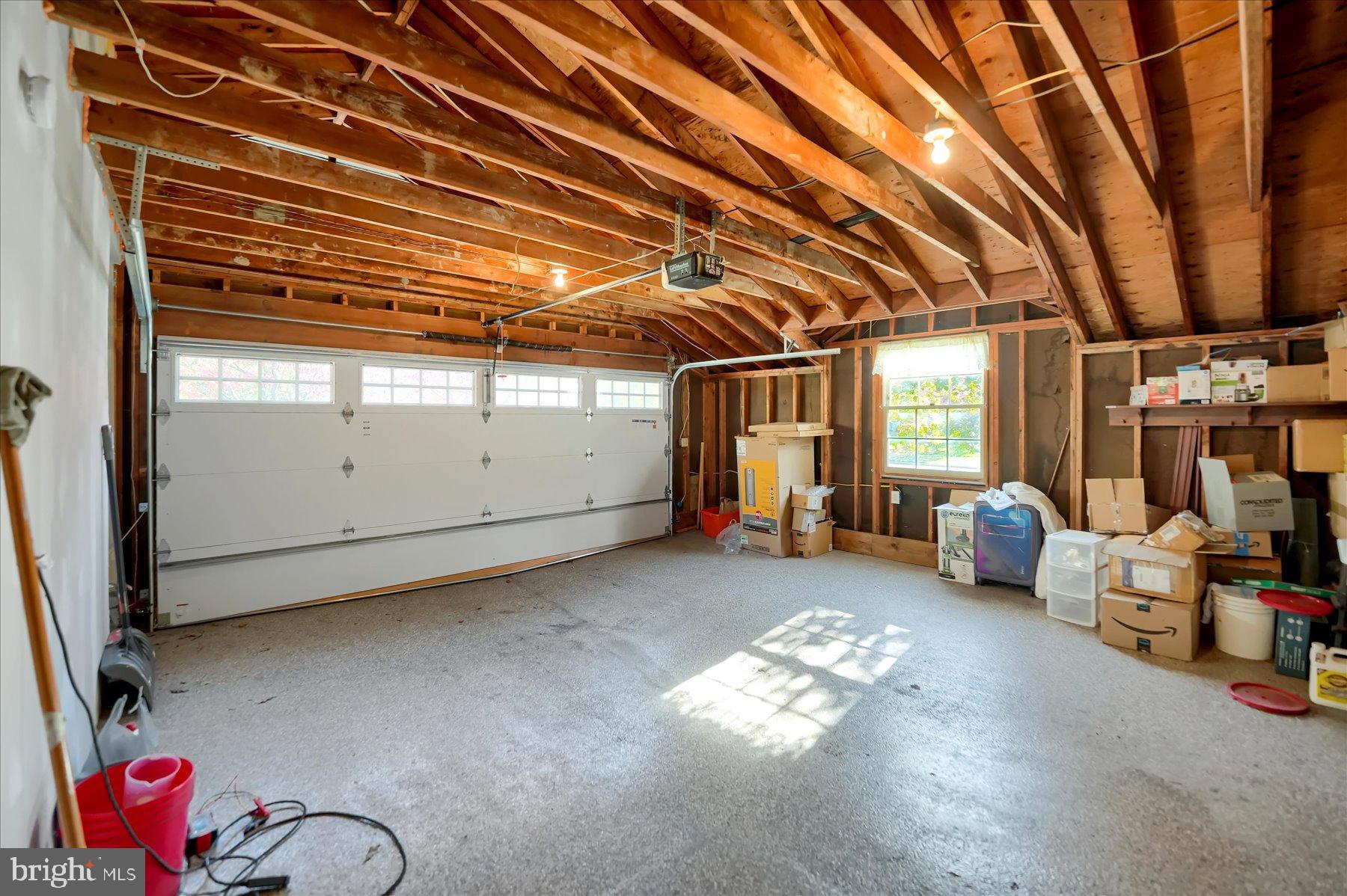 HOLMES-FOSTER - Residential