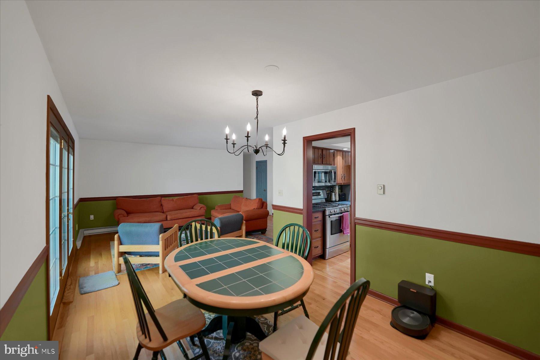 HOLMES-FOSTER - Residential