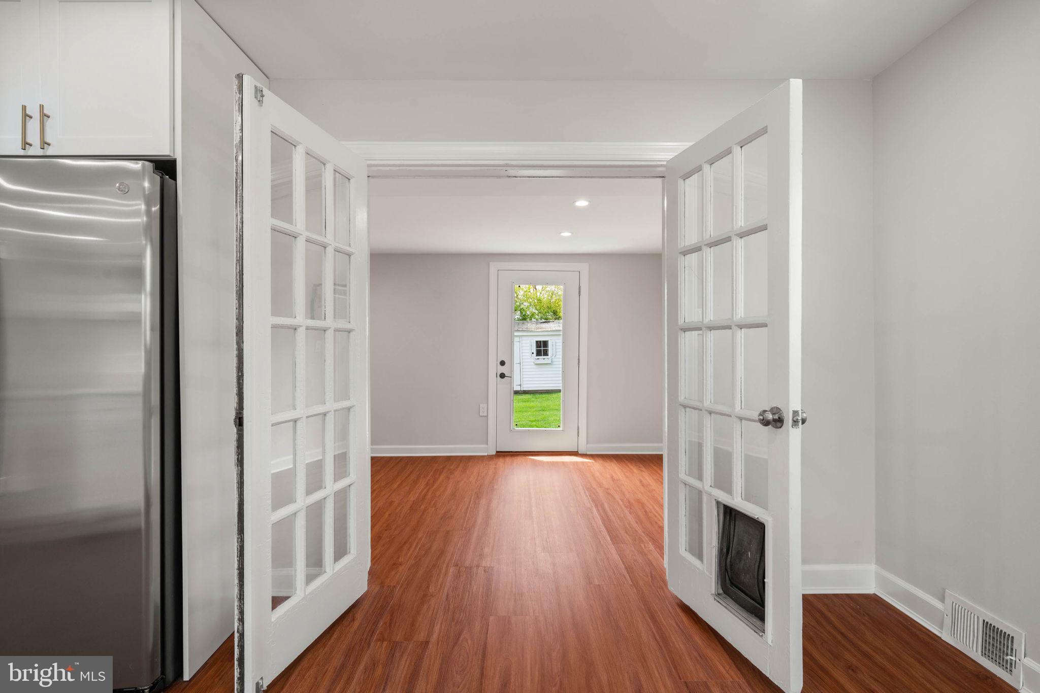 EDSALL PARK - Residential