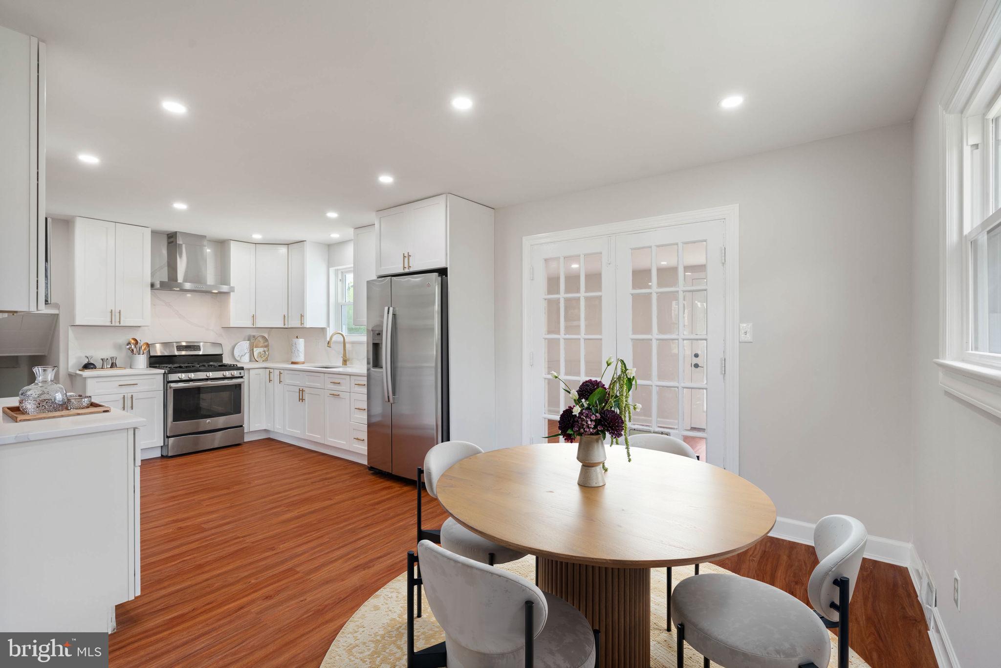 EDSALL PARK - Residential