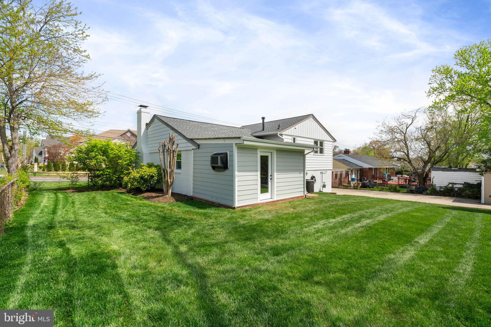 EDSALL PARK - Residential