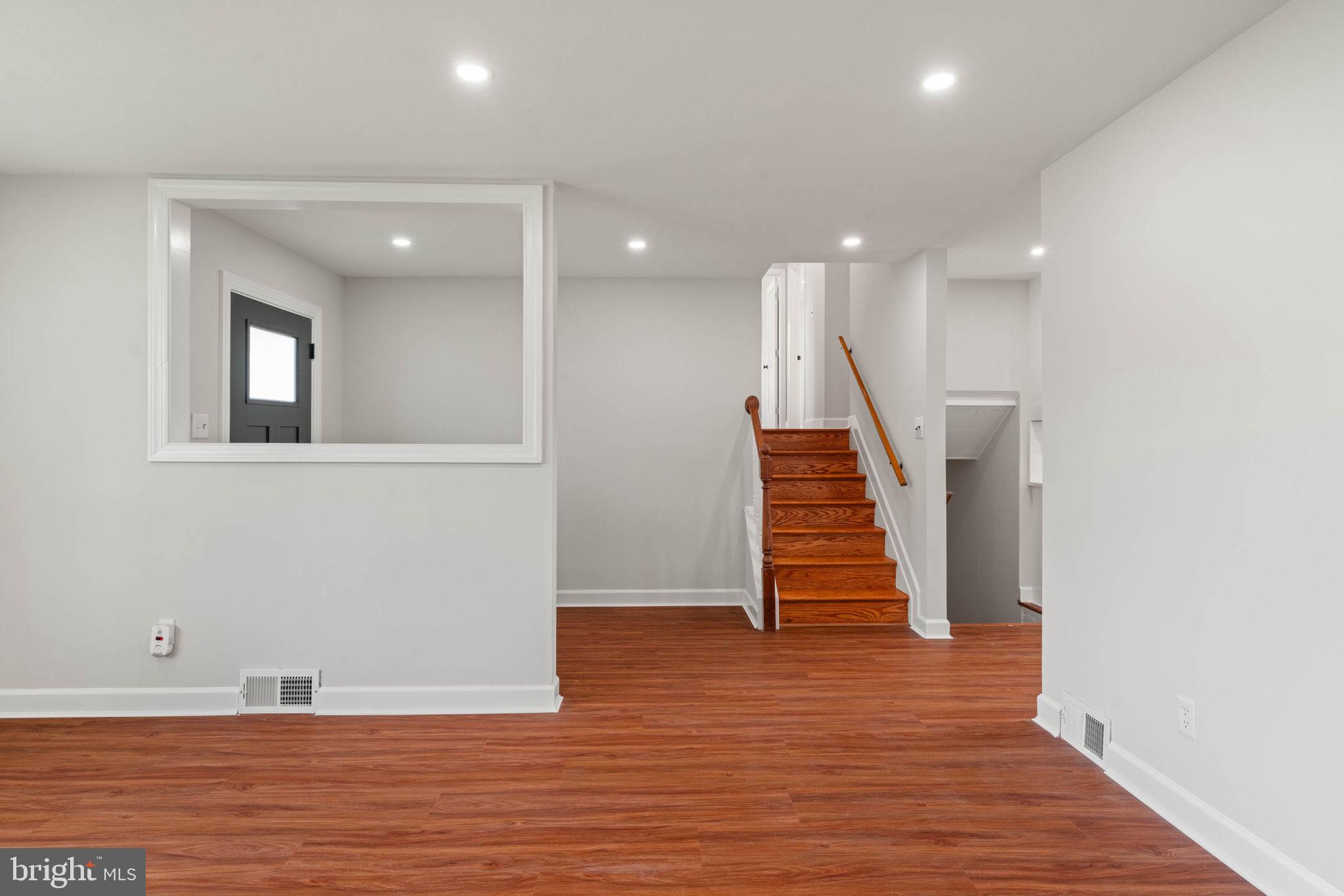 EDSALL PARK - Residential