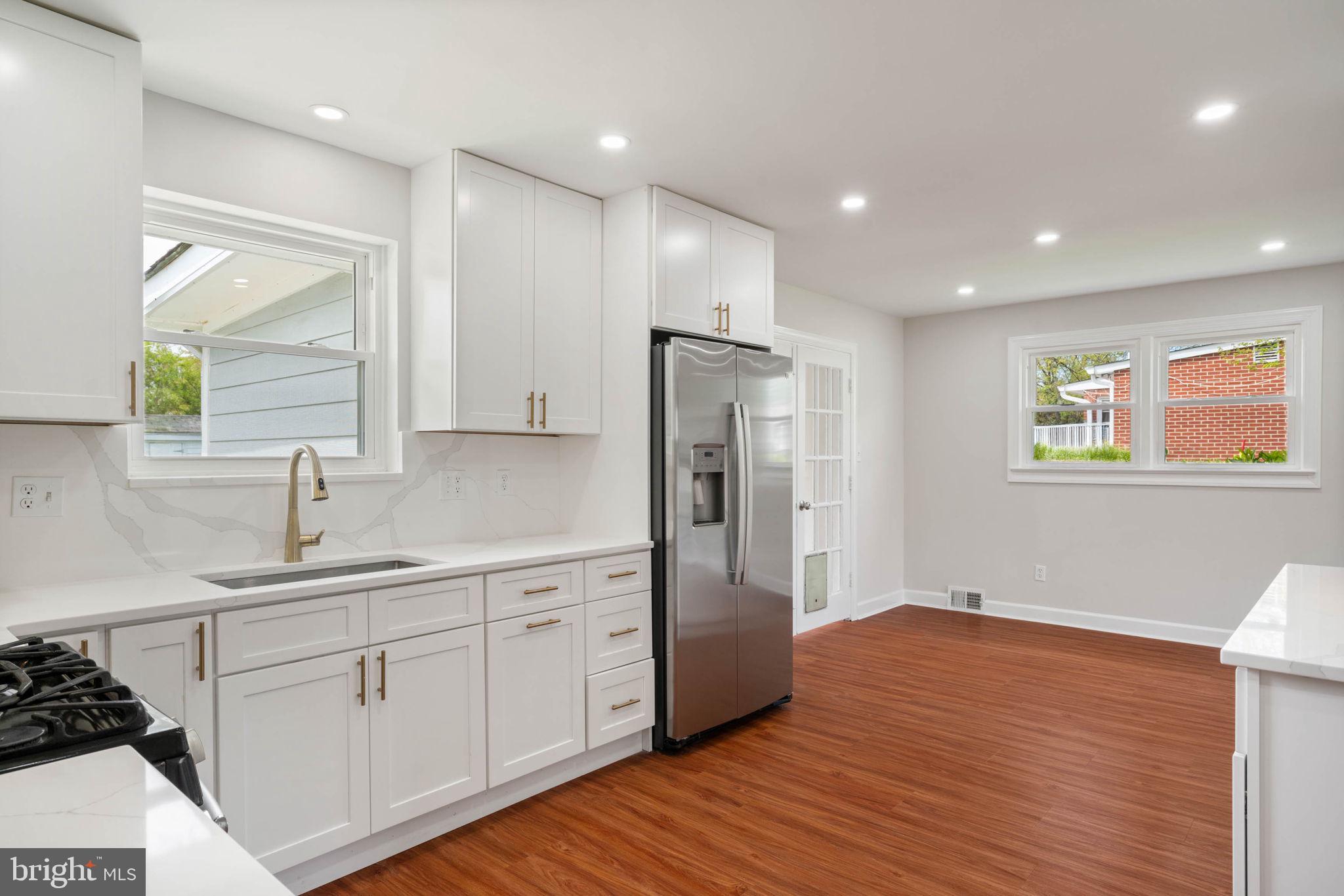 EDSALL PARK - Residential