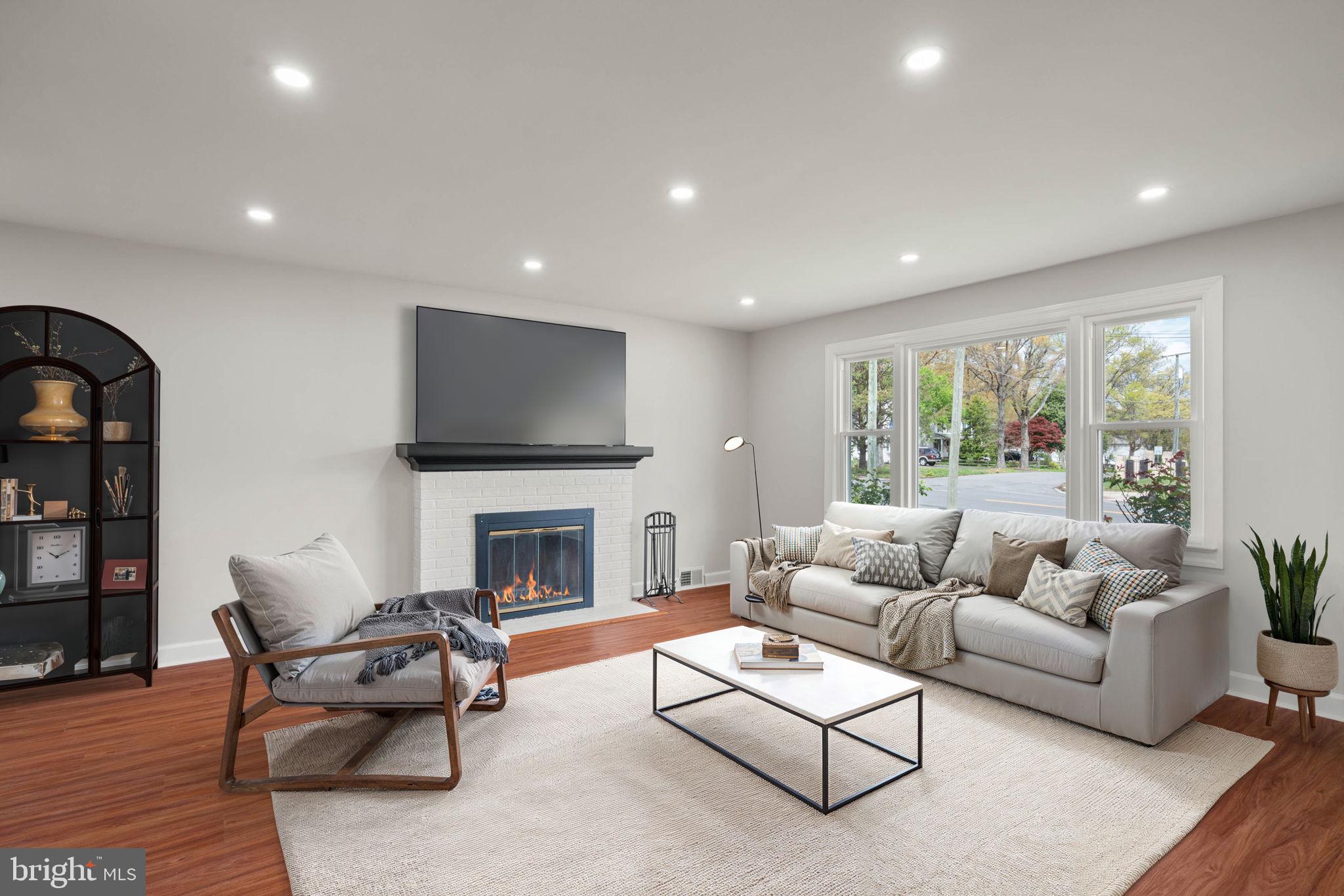 EDSALL PARK - Residential