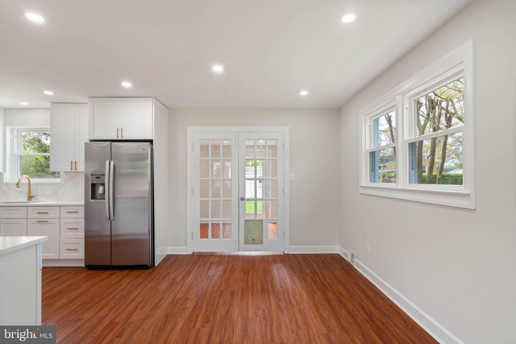 EDSALL PARK - Residential