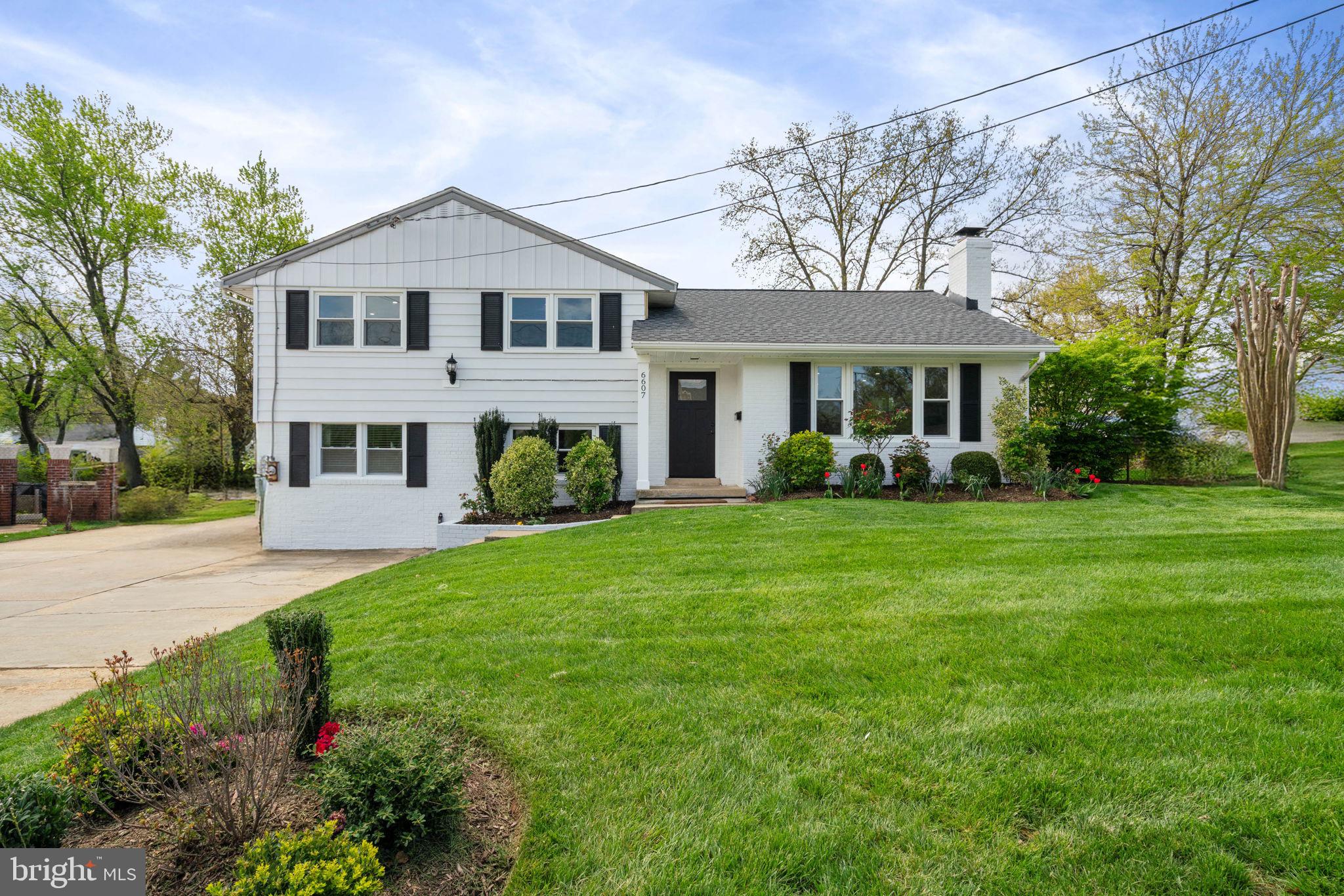 EDSALL PARK - Residential