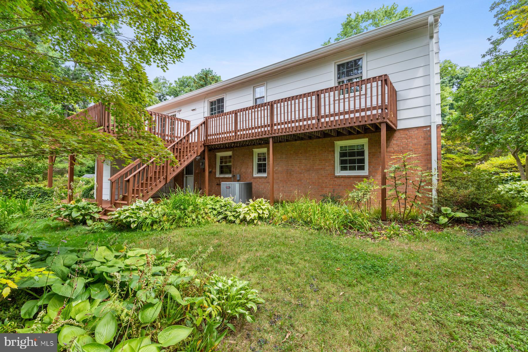 SPRINGBROOK FOREST - Residential