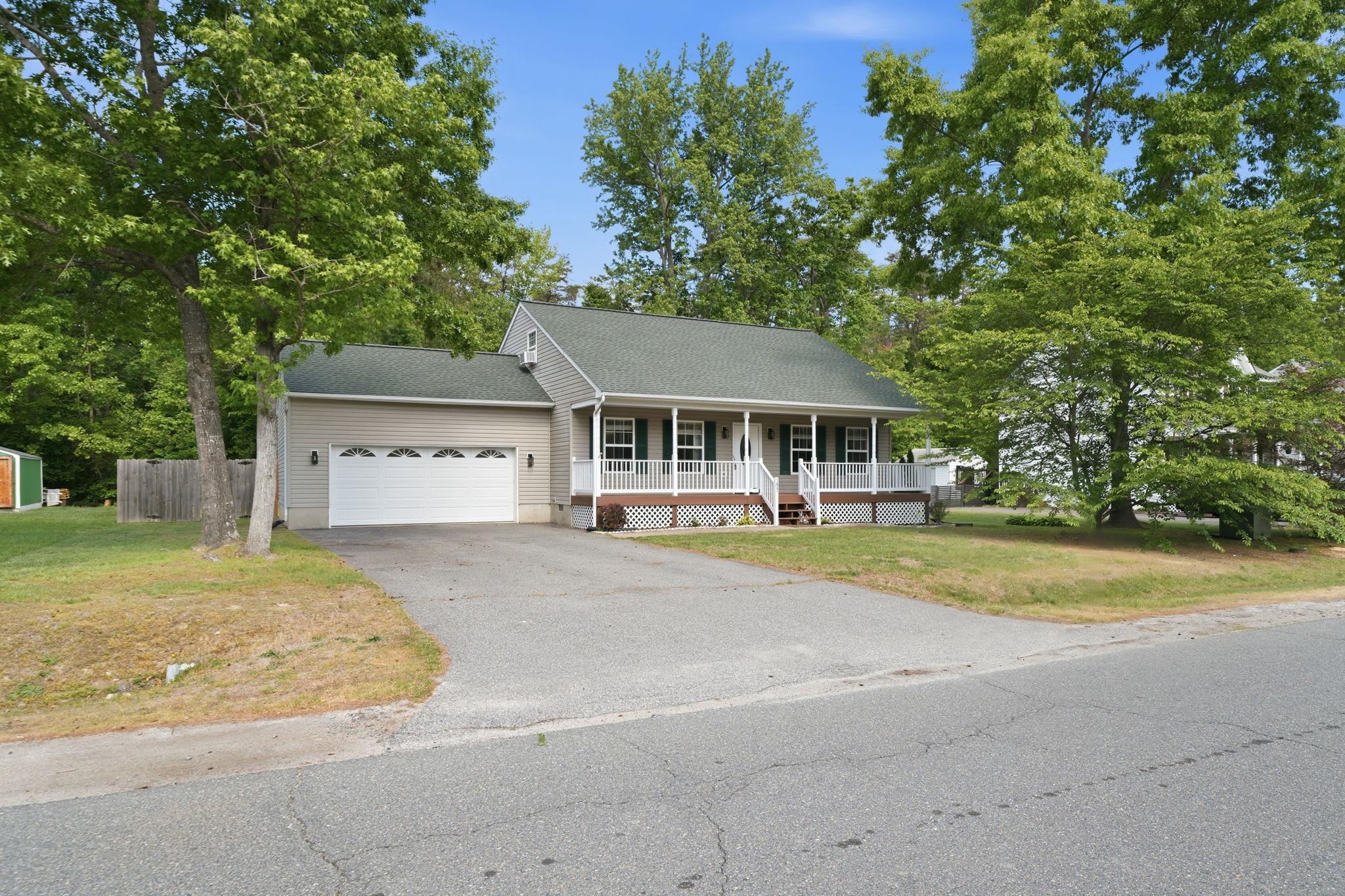 SOUTH OAKS - Residential