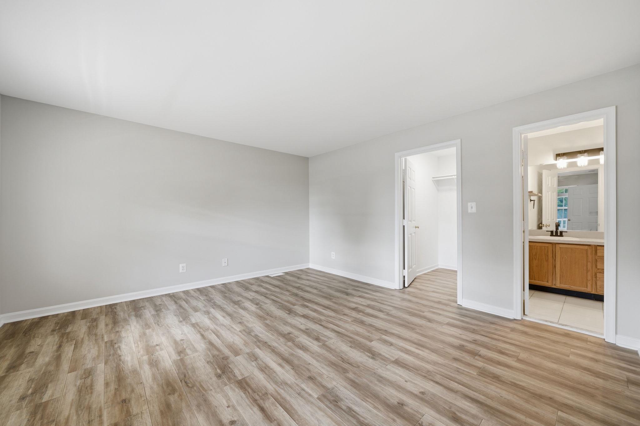 SOUTH OAKS - Residential