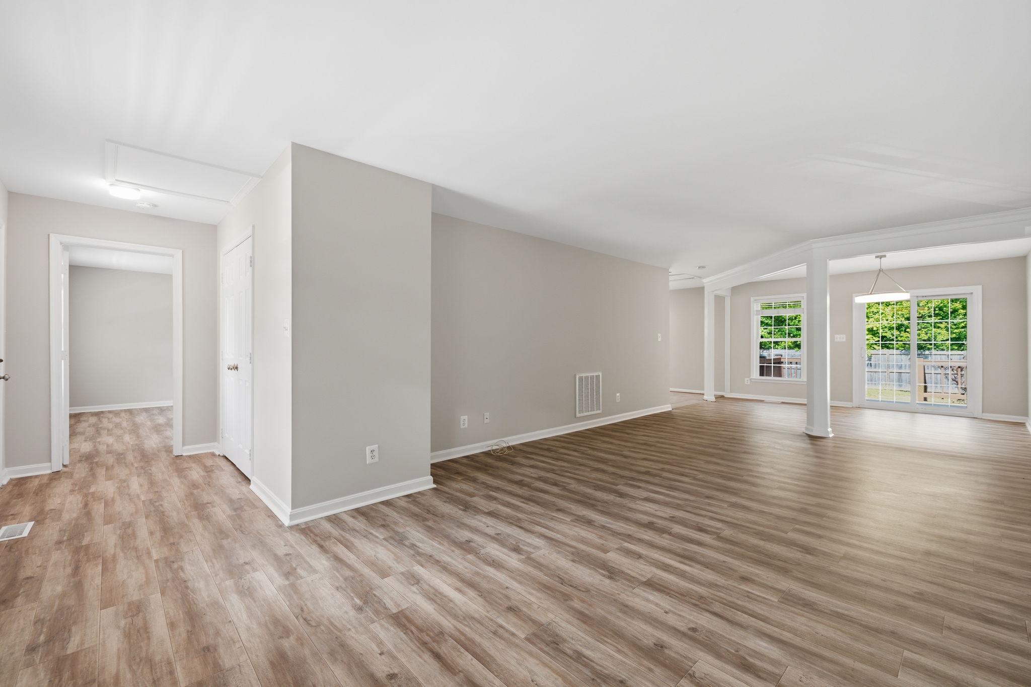 SOUTH OAKS - Residential