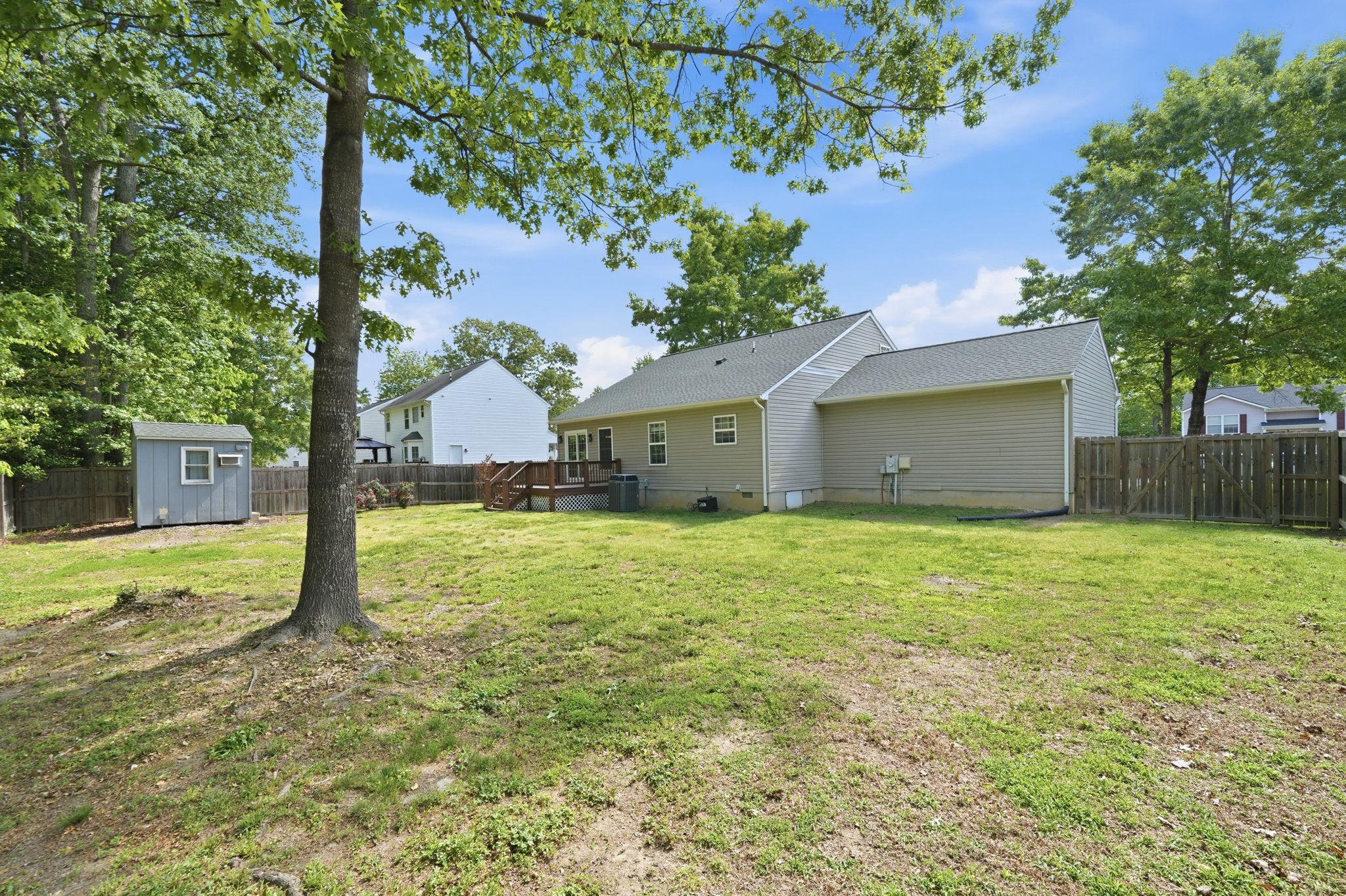 SOUTH OAKS - Residential