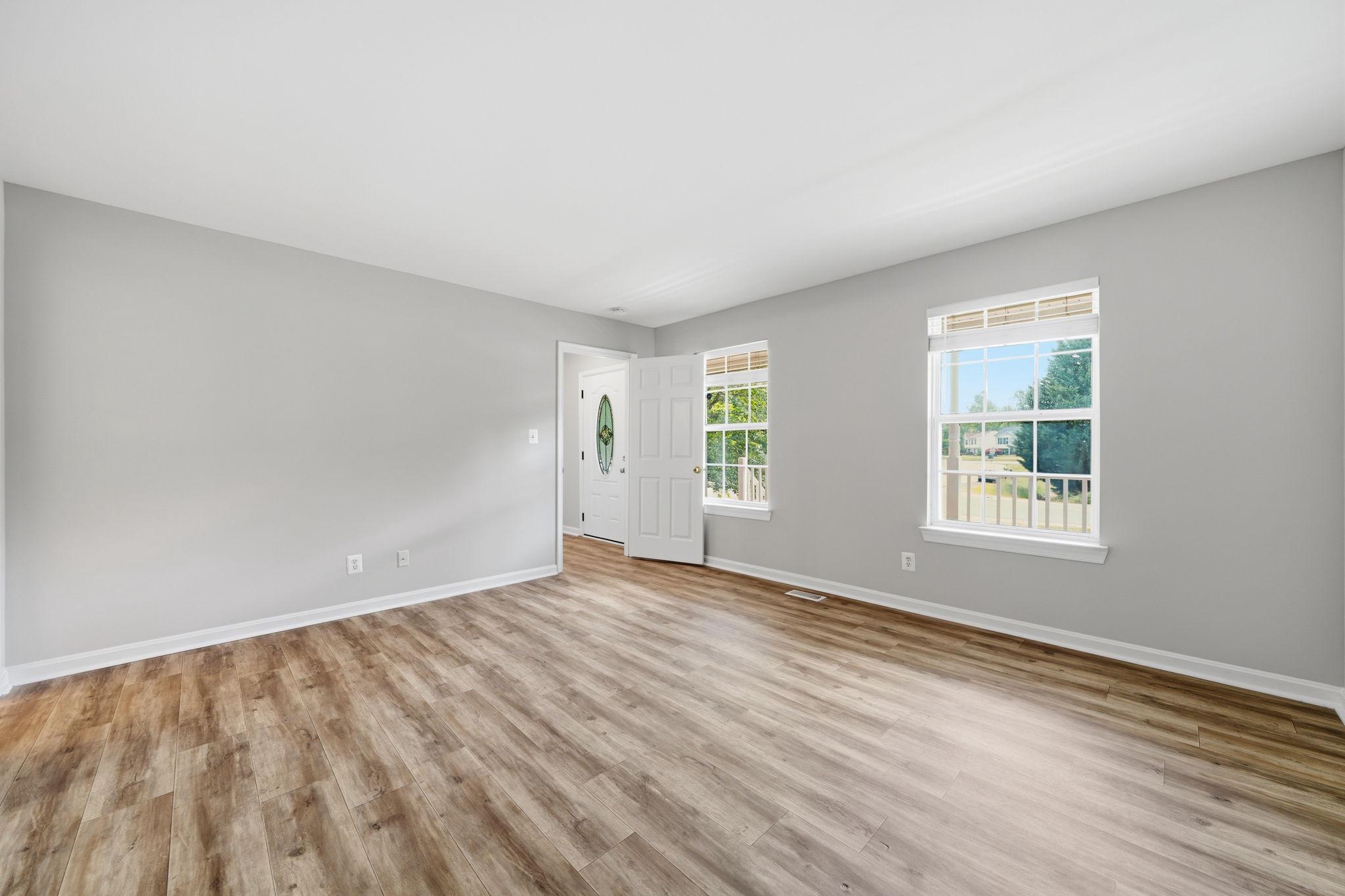 SOUTH OAKS - Residential