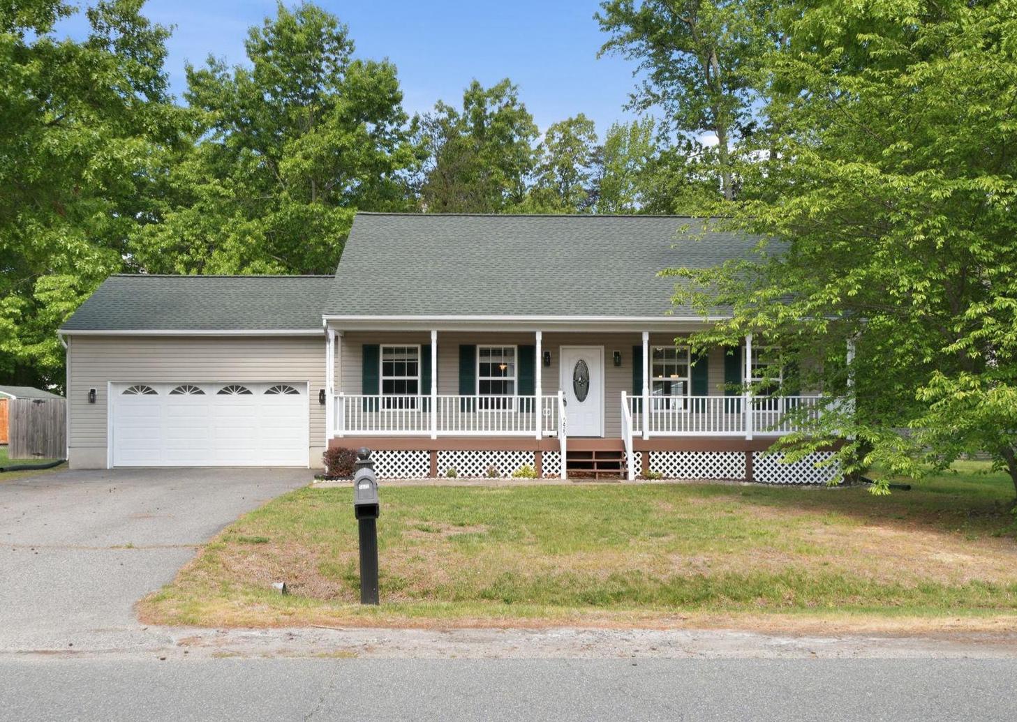 SOUTH OAKS - Residential