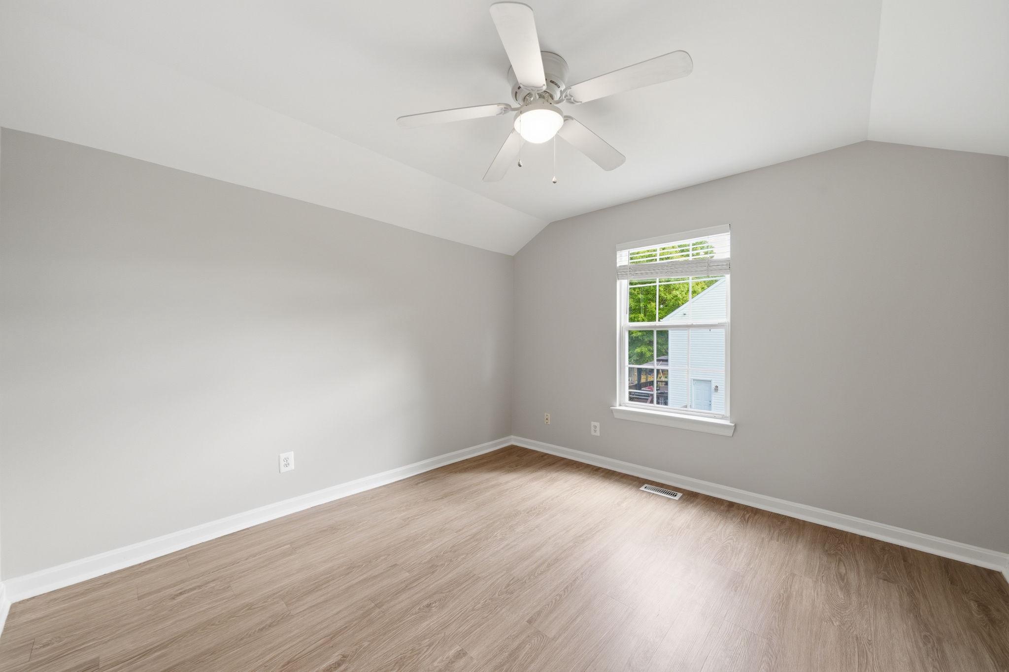 SOUTH OAKS - Residential