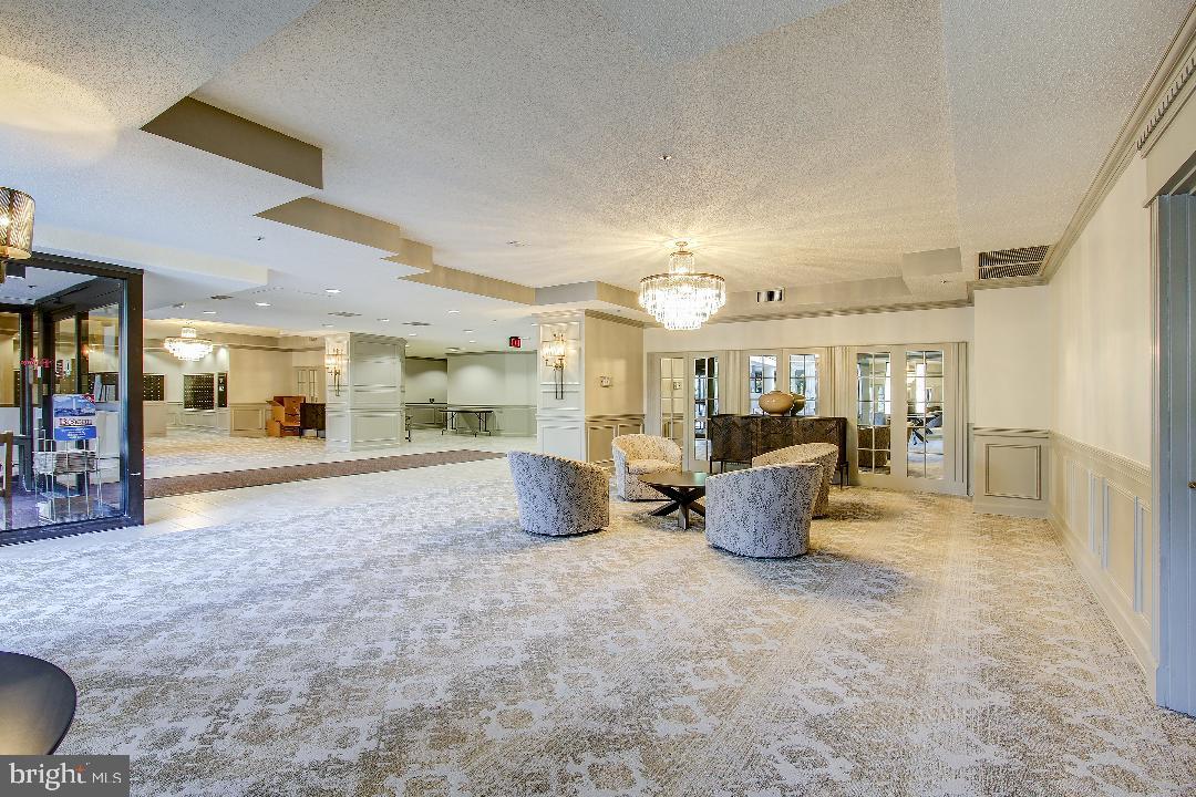 FAIRWAYS NORTH - Residential