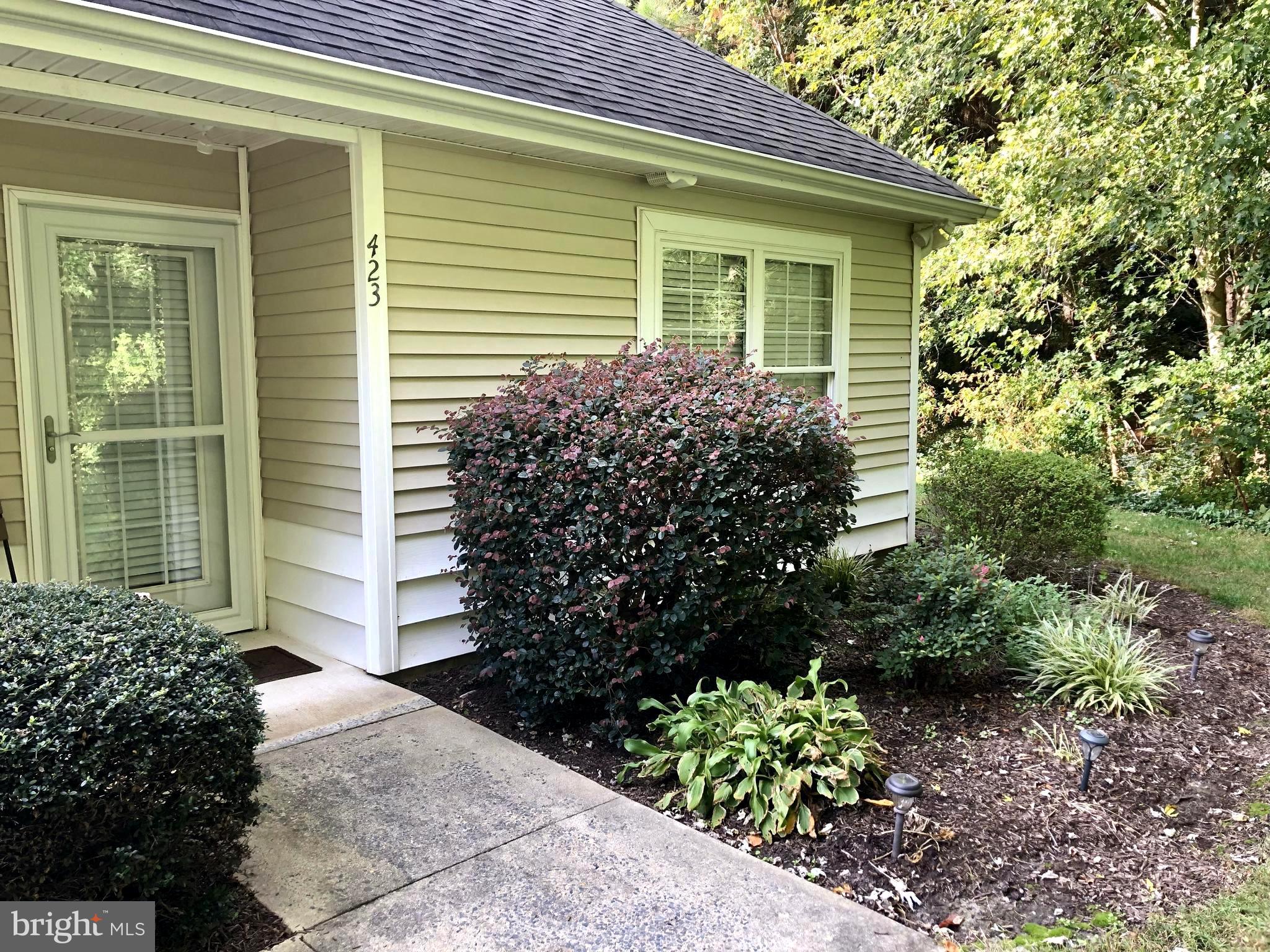 AVALON RETIREMENT COMM - Residential