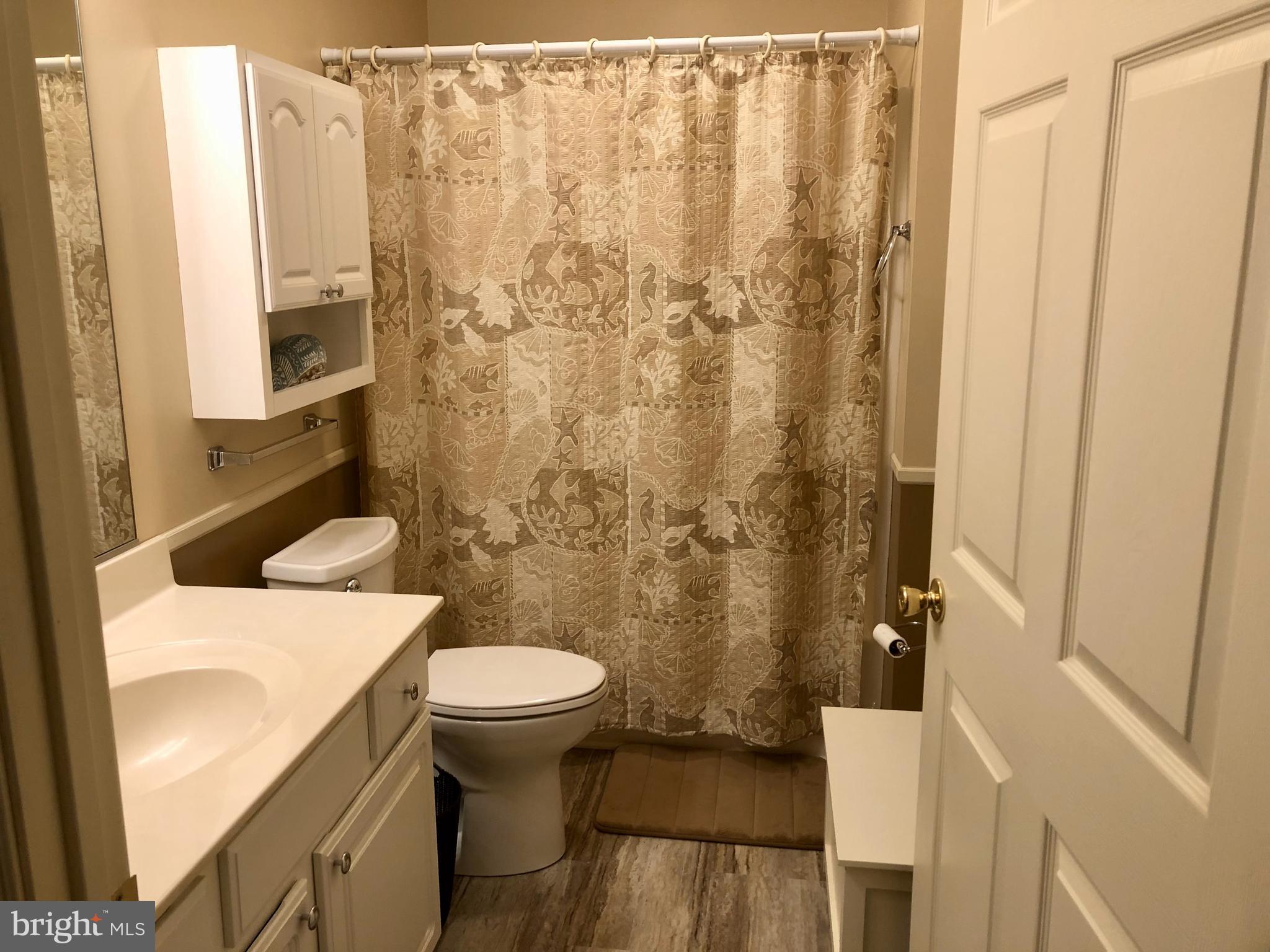 AVALON RETIREMENT COMM - Residential