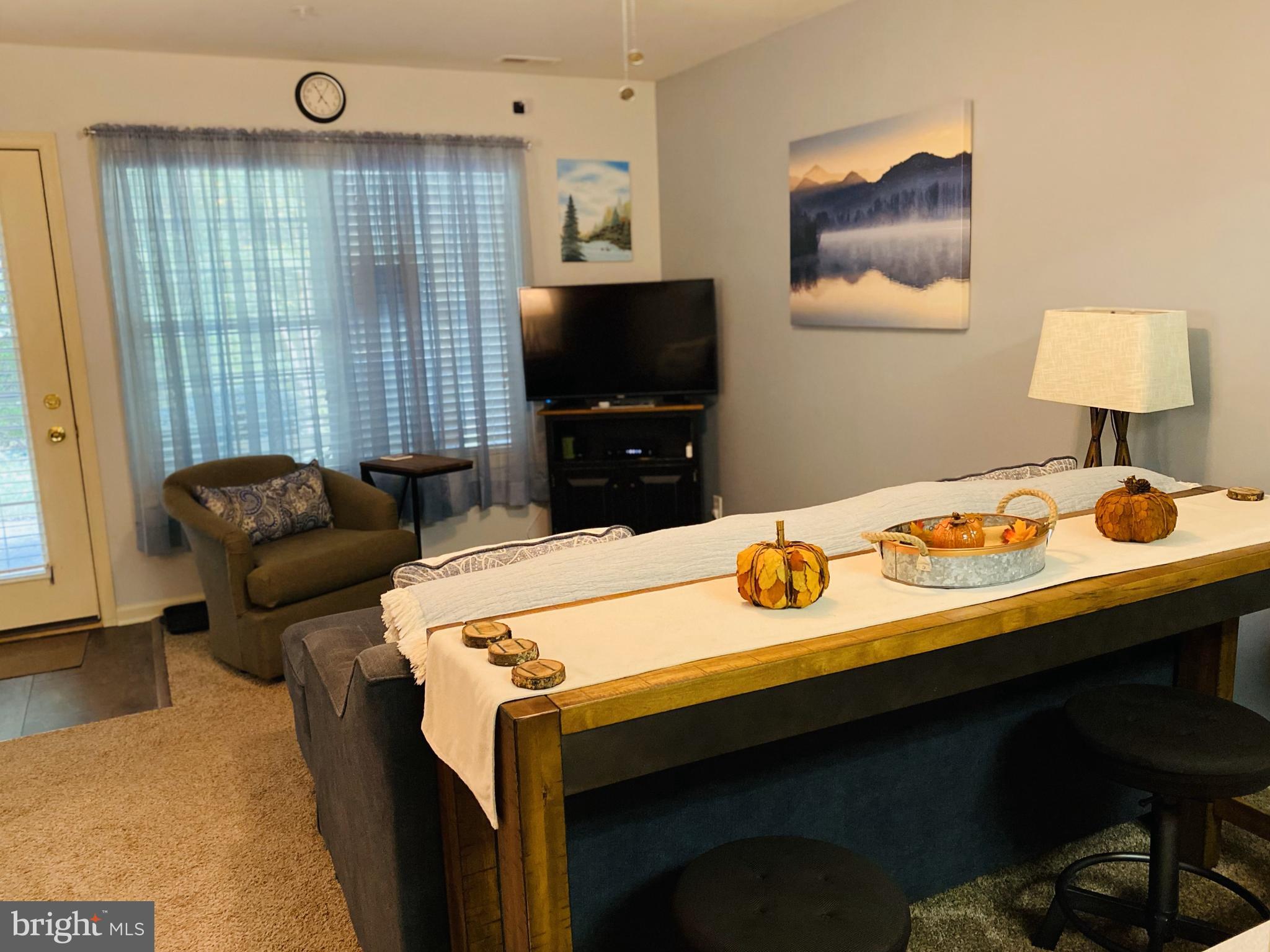 AVALON RETIREMENT COMM - Residential