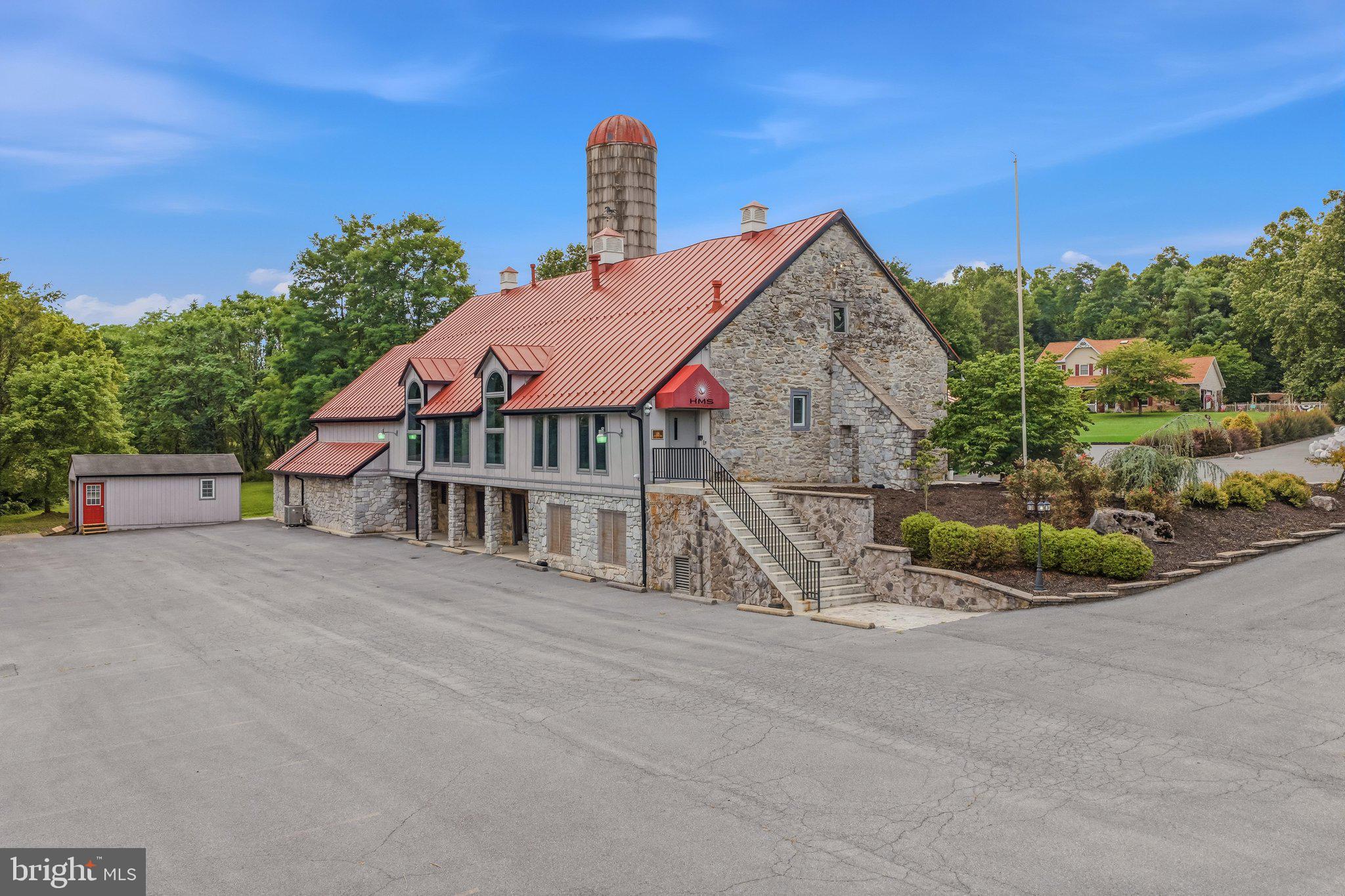 211 DISCOVERY ROAD 2