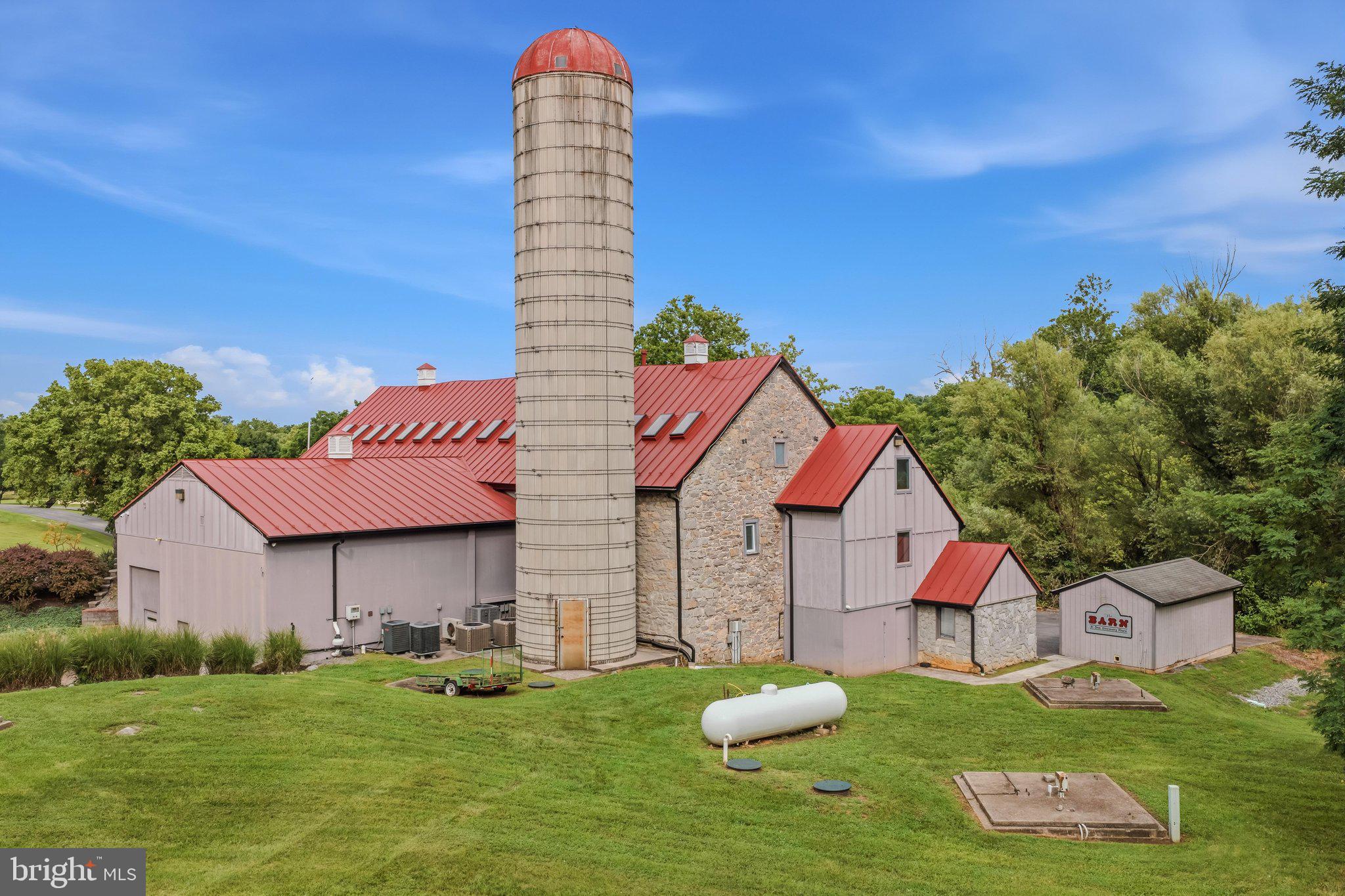 211 DISCOVERY ROAD 2