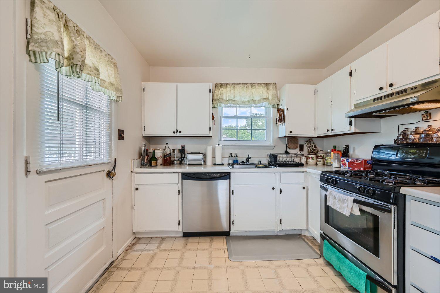 VALLEYWOOD - Residential