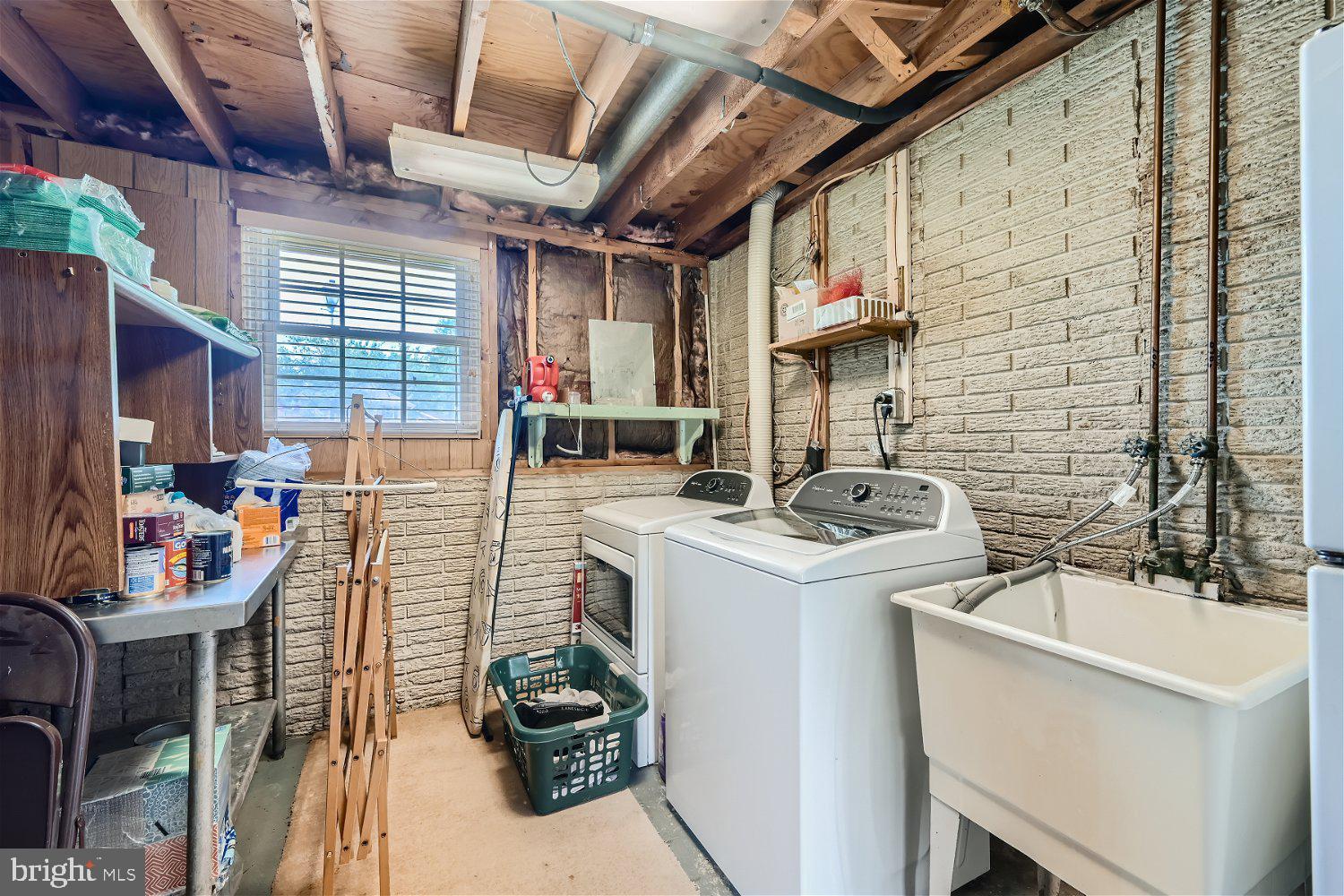 VALLEYWOOD - Residential