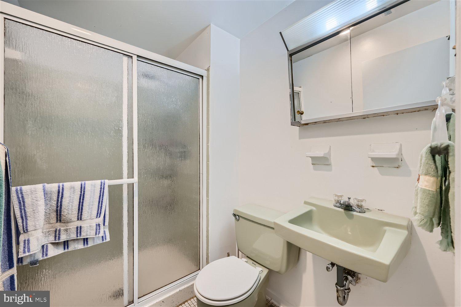 VALLEYWOOD - Residential