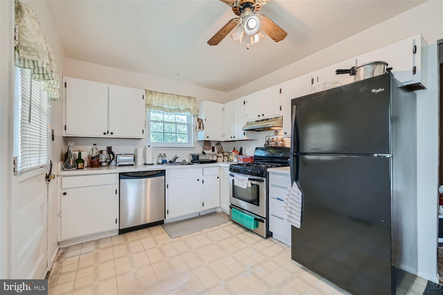 VALLEYWOOD - Residential