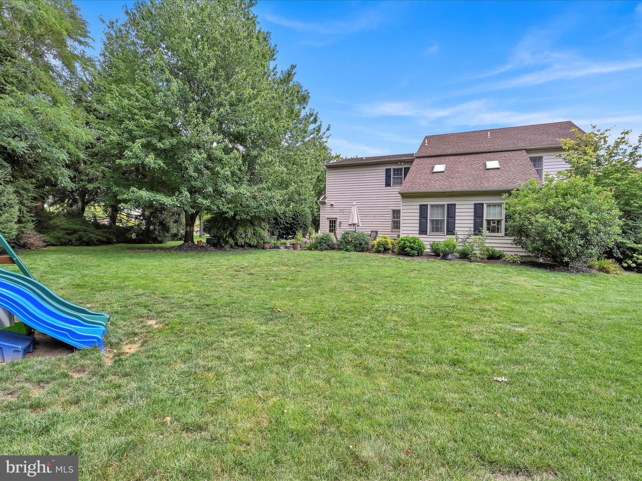 CENTERVILLE COMMONS - Residential