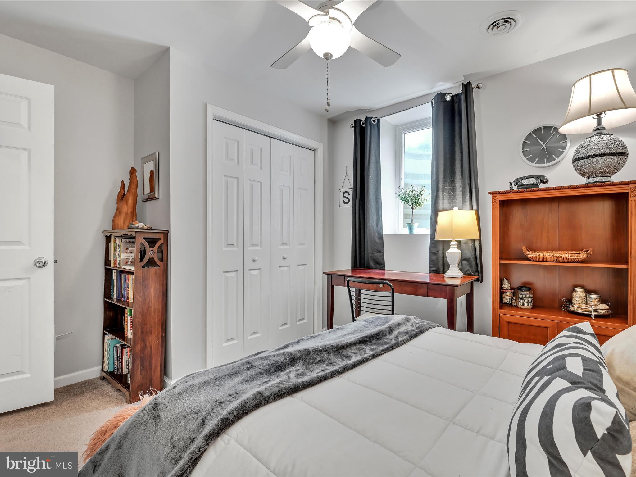 CENTERVILLE COMMONS - Residential