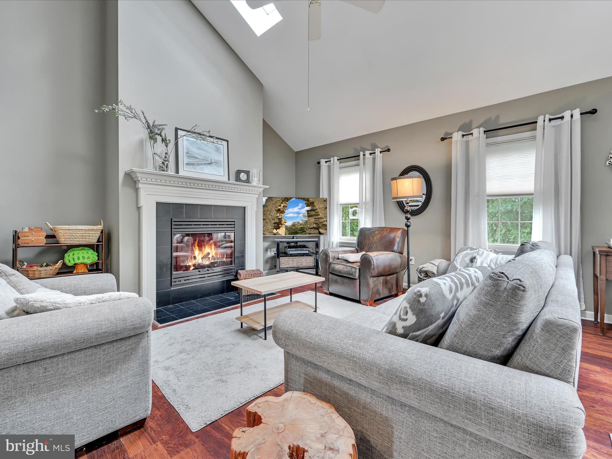 CENTERVILLE COMMONS - Residential