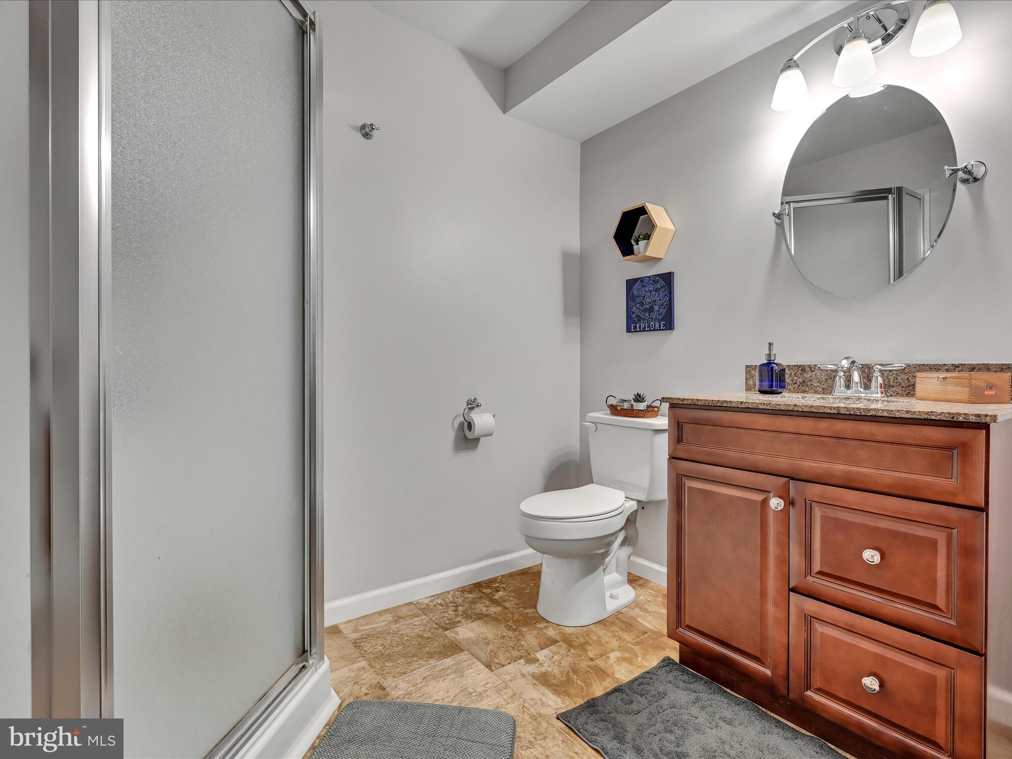 CENTERVILLE COMMONS - Residential