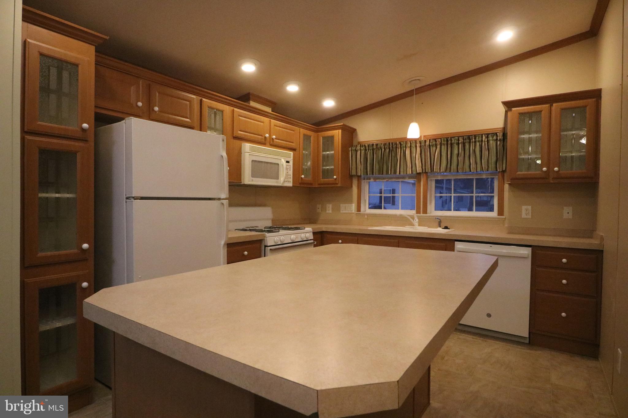 WILLIAMS ESTATES - Residential