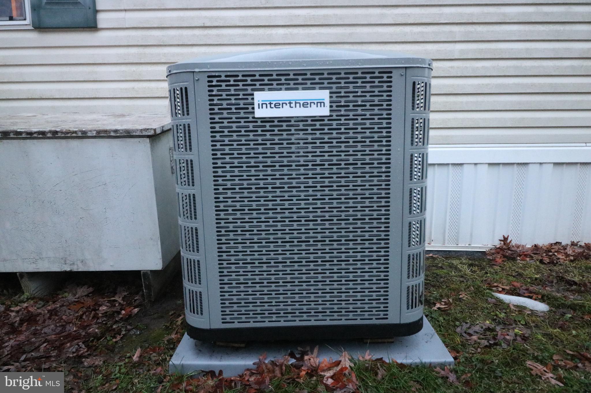 WILLIAMS ESTATES - Residential