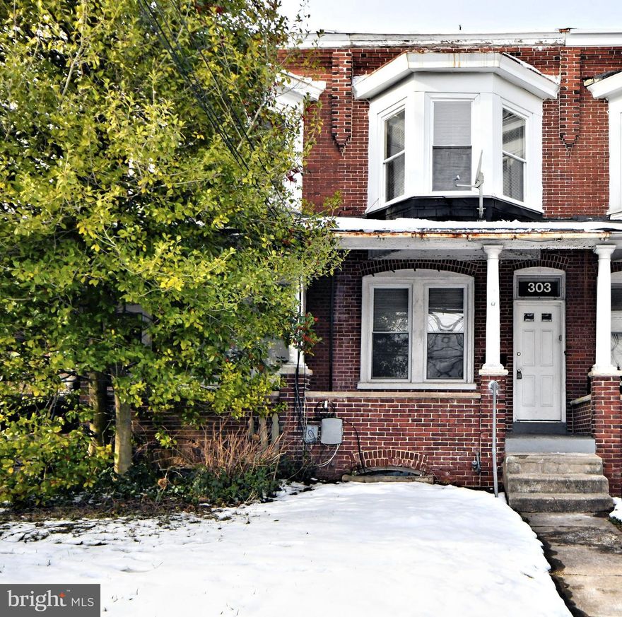 Welcome to 303 Forrest Ave! This gem has just been fully renovated! Enjoy the convenience of a fully revitalized kitchen and bath, creating a stylish and functional home. Located in the heart of West Norriton, this apartment provides both comfort and convenience for your urban lifestyle. Make 303 Forrest Ave your next home sweet home.